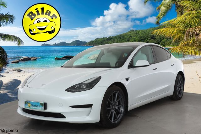 TESLA MODEL 3 2022