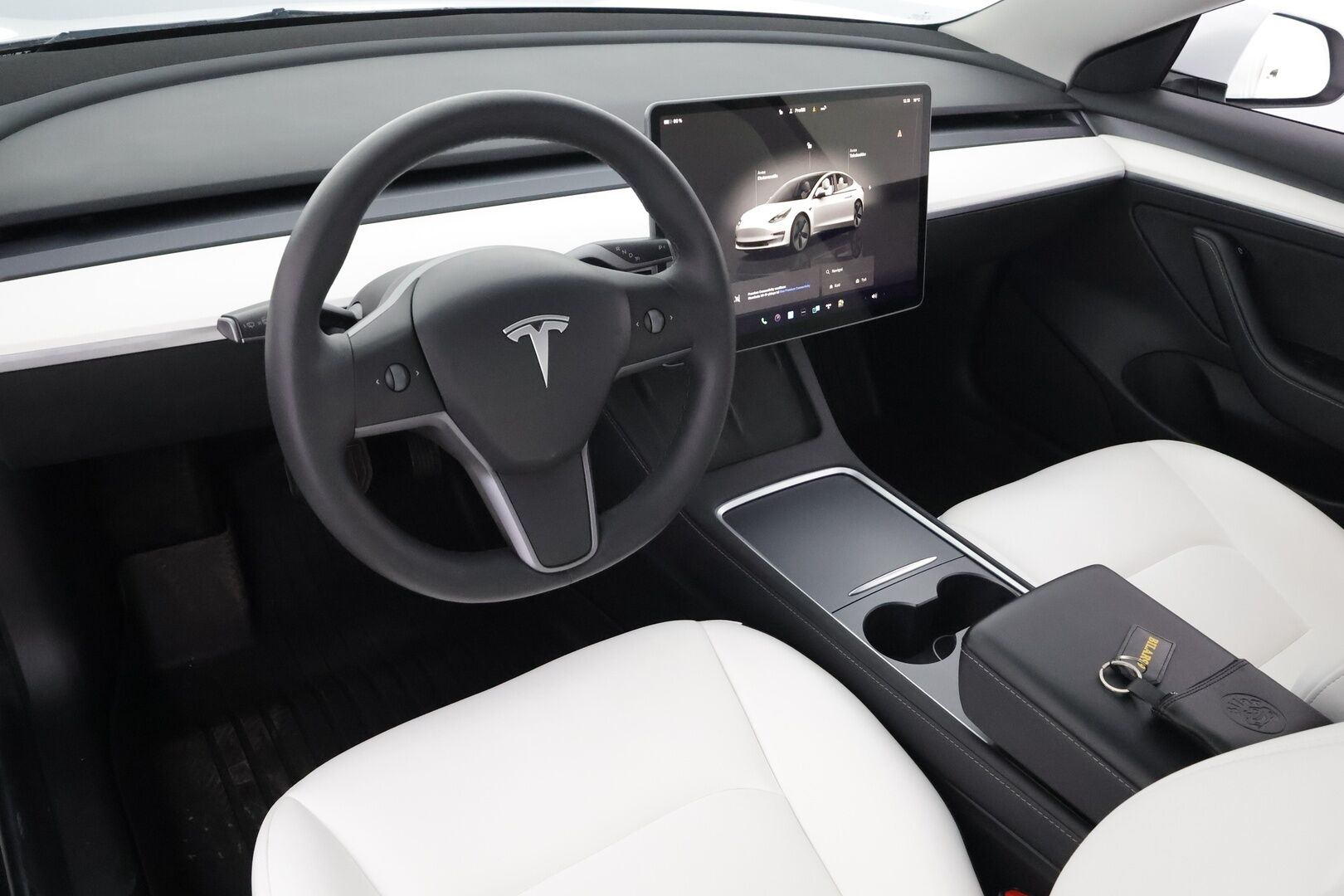 TESLA MODEL 3 2022 Standard Range Plus - | ILP | Lasikatto | ACC | P.kamera | Matrix-LED | Muistipenkki | Premium Speakers | Navi | Kaistavahti | Keyless | Valkoinen Nahkaverhoilu |
