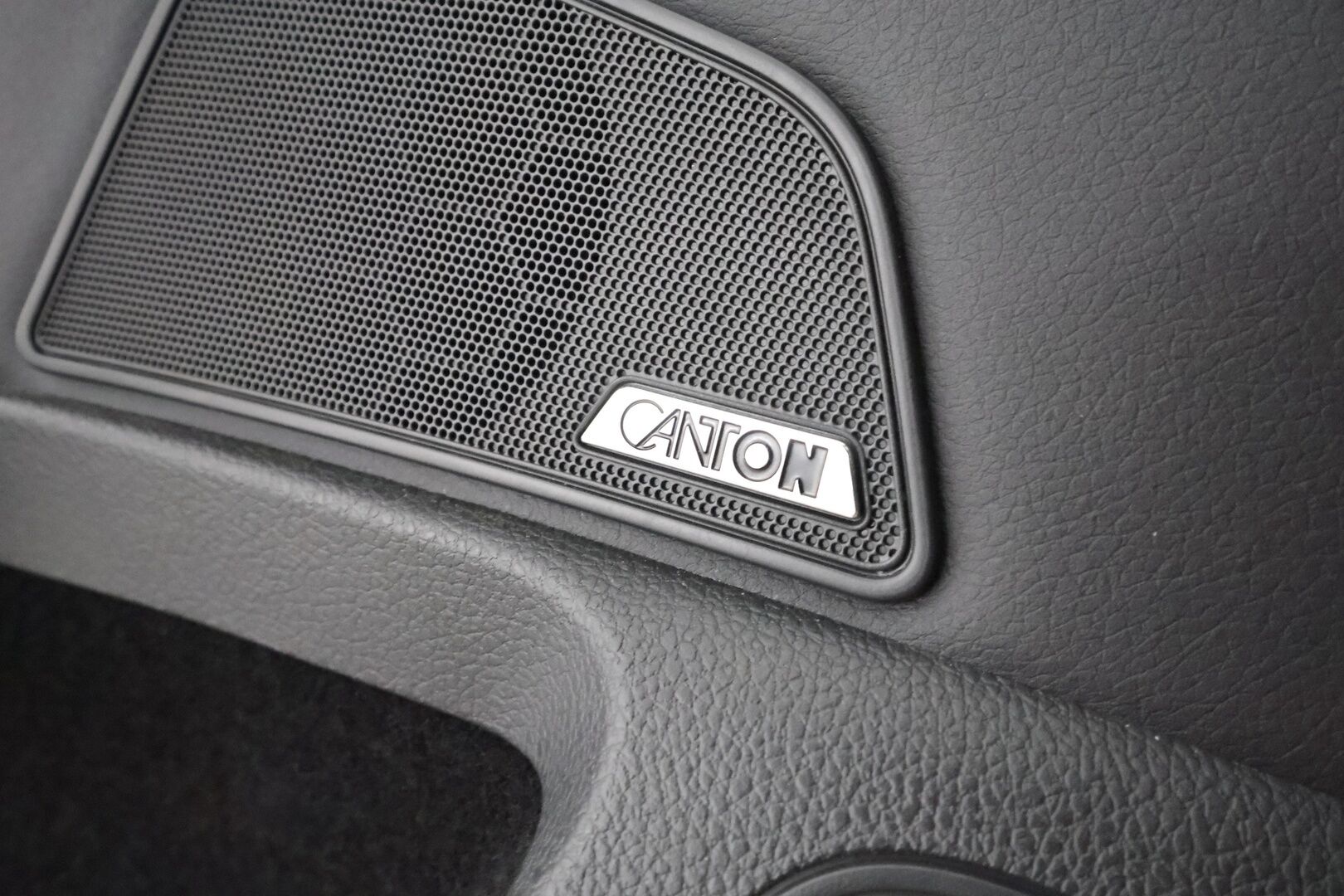 SKODA SUPERB 2023 Combi 1.4 TSI PHEV L&K iV DSG Autom. - | ACC | Webasto | Matrix-LED | Canton | Muistipenkit | P.Kamera | Nahat | Keyless | Apple&Android | 