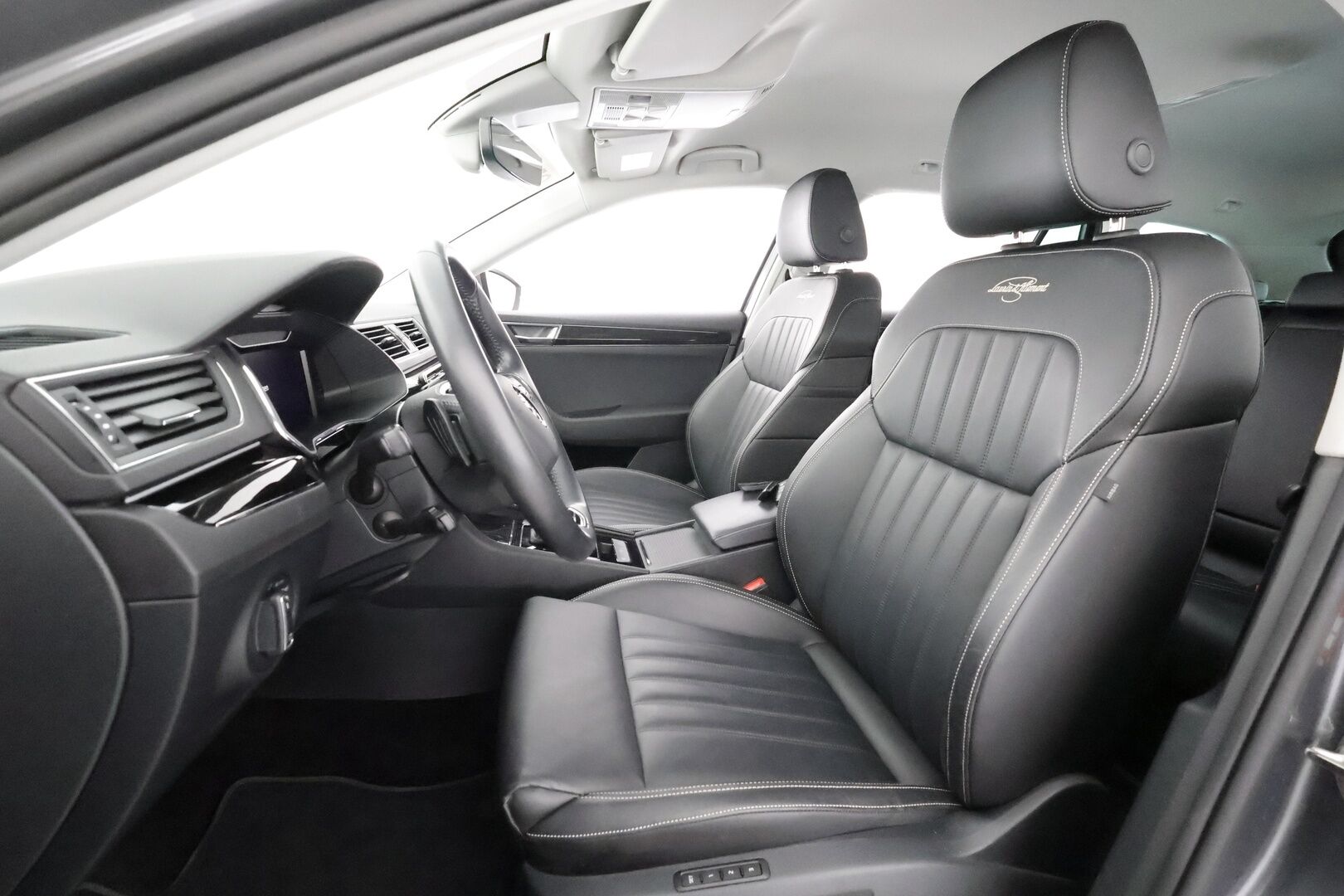 SKODA SUPERB 2023 Combi 1.4 TSI PHEV L&K iV DSG Autom. - | ACC | Webasto | Matrix-LED | Canton | Muistipenkit | P.Kamera | Nahat | Keyless | Apple&Android | 