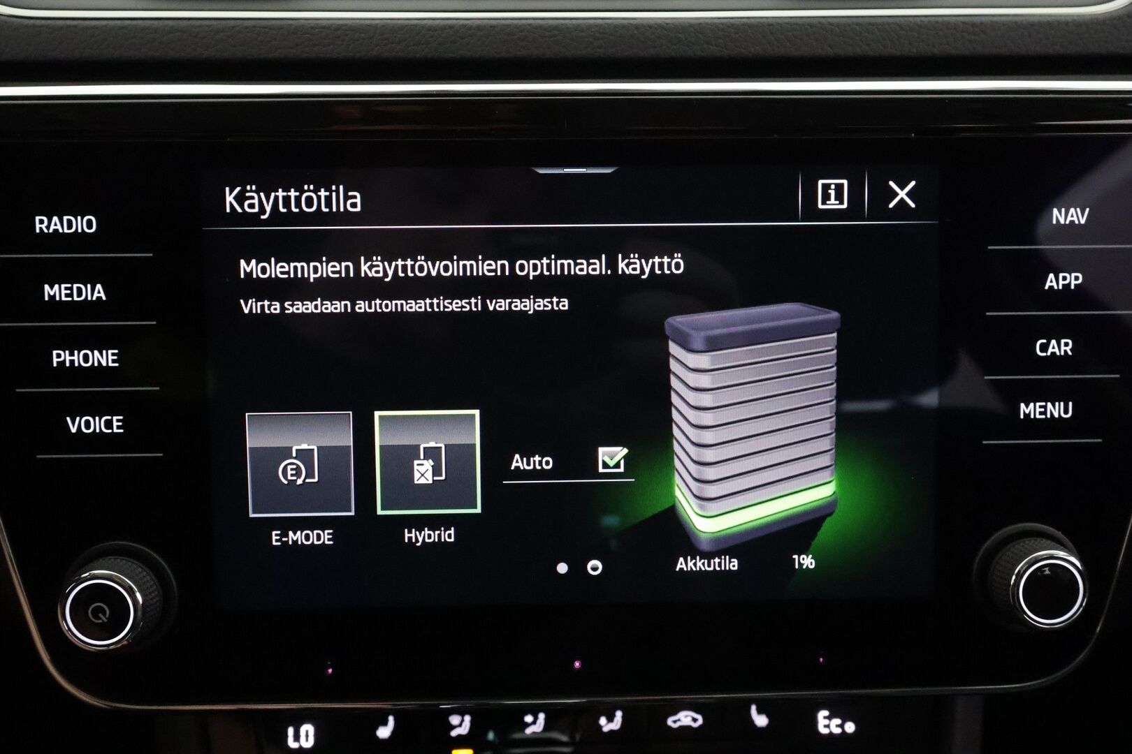 SKODA SUPERB 2023 Combi 1.4 TSI PHEV L&K iV DSG Autom. - | ACC | Webasto | Matrix-LED | Canton | Muistipenkit | P.Kamera | Nahat | Keyless | Apple&Android | 