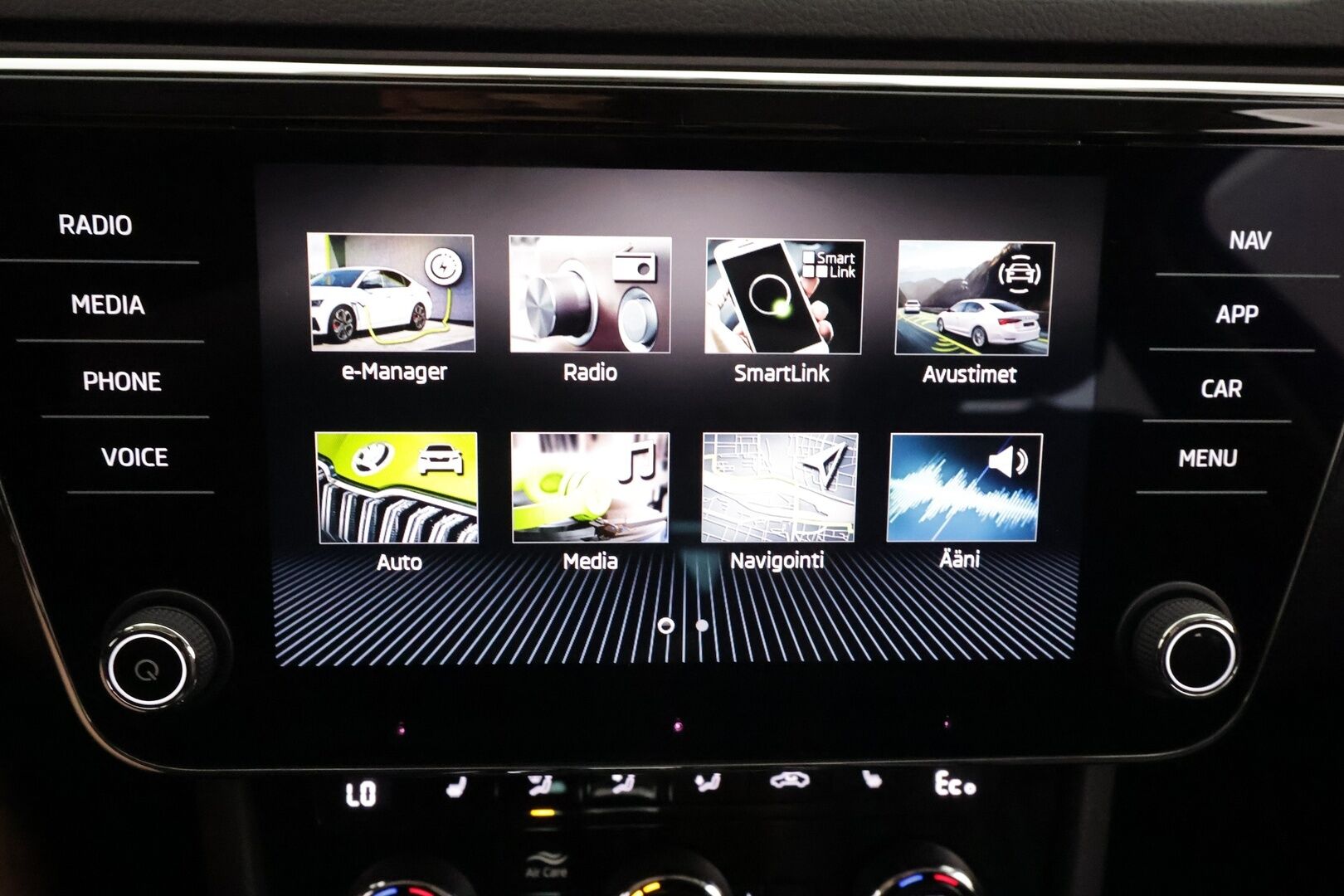 SKODA SUPERB 2023 Combi 1.4 TSI PHEV L&K iV DSG Autom. - | ACC | Webasto | Matrix-LED | Canton | Muistipenkit | P.Kamera | Nahat | Keyless | Apple&Android | 