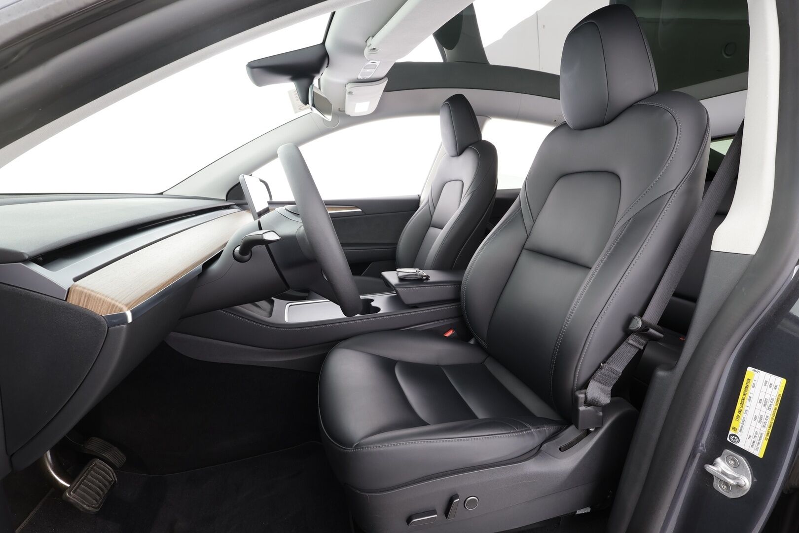 Tesla Model Y 2023 RWD - | ILP | Lasikatto | ACC | P.Kamera | Matrix-LED | Muistipenkki | Premium Audio | Kaistavahti | Navi | Keyless | 