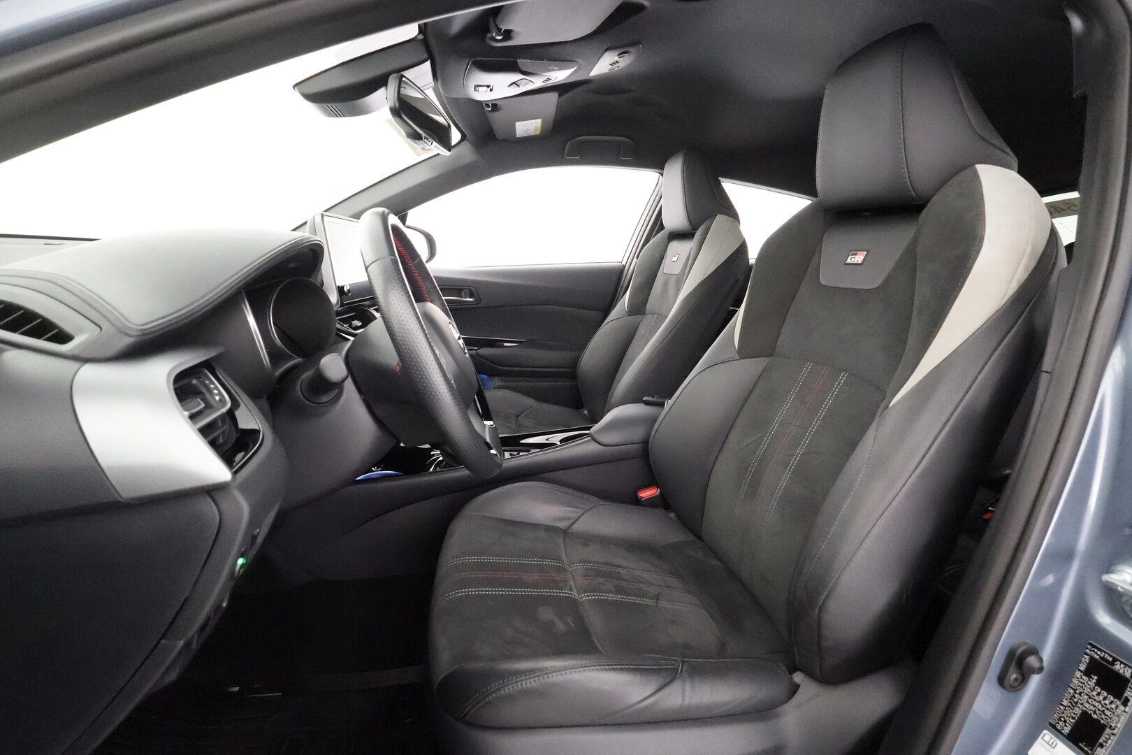 TOYOTA C-HR 2022 1.8 Hybrid GR sport - | ACC | LED | P.Kamera | Sähköpenkki | Ratinlämmitys | Digimittaristo |