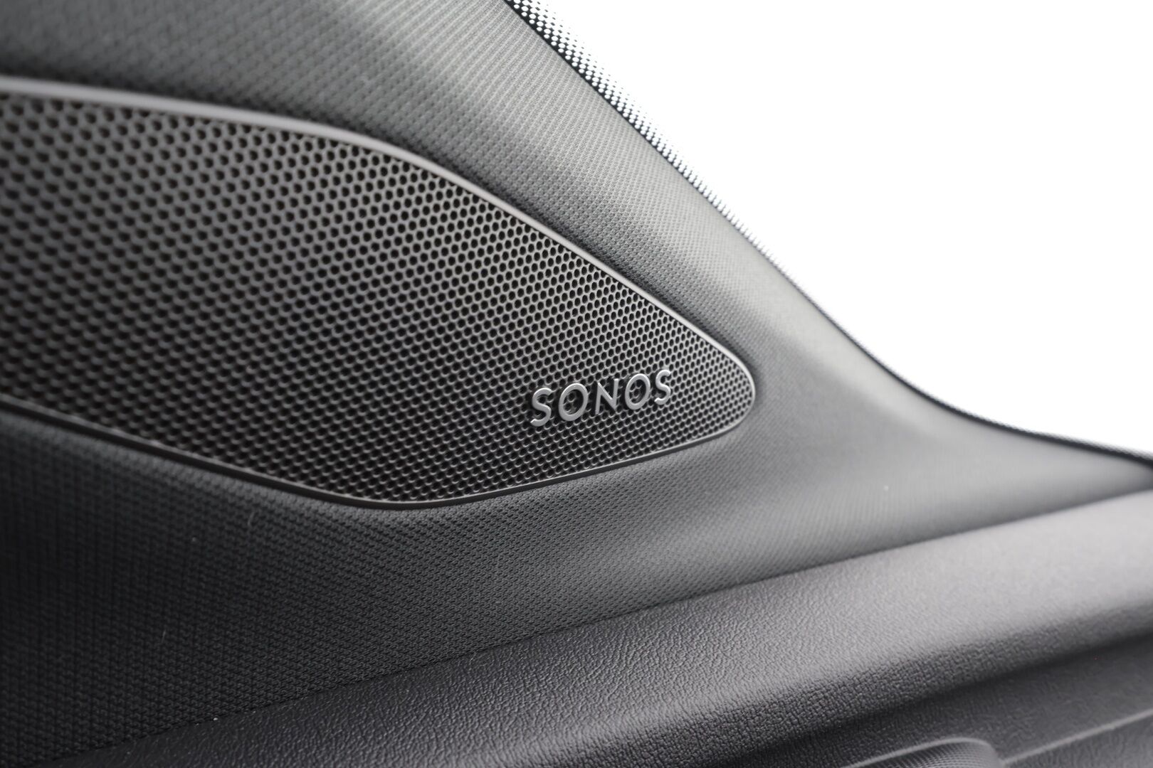 AUDI Q4 E-TRON 2023 40 e-tron - | Sonos | ILP | Koukku | ACC | Matrix-LED | P.Kamera | Kaistavahti | Navi | Keyless | Sporttipenkit | Merkkihuollot |