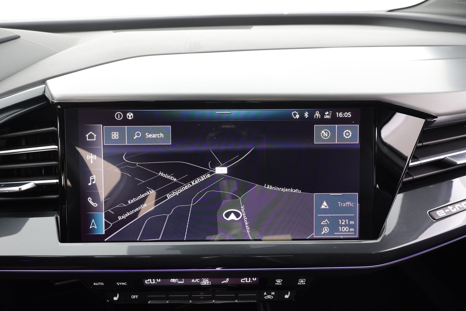 AUDI Q4 E-TRON 2023 40 e-tron - | Sonos | ILP | Koukku | ACC | Matrix-LED | P.Kamera | Kaistavahti | Navi | Keyless | Sporttipenkit | Merkkihuollot |