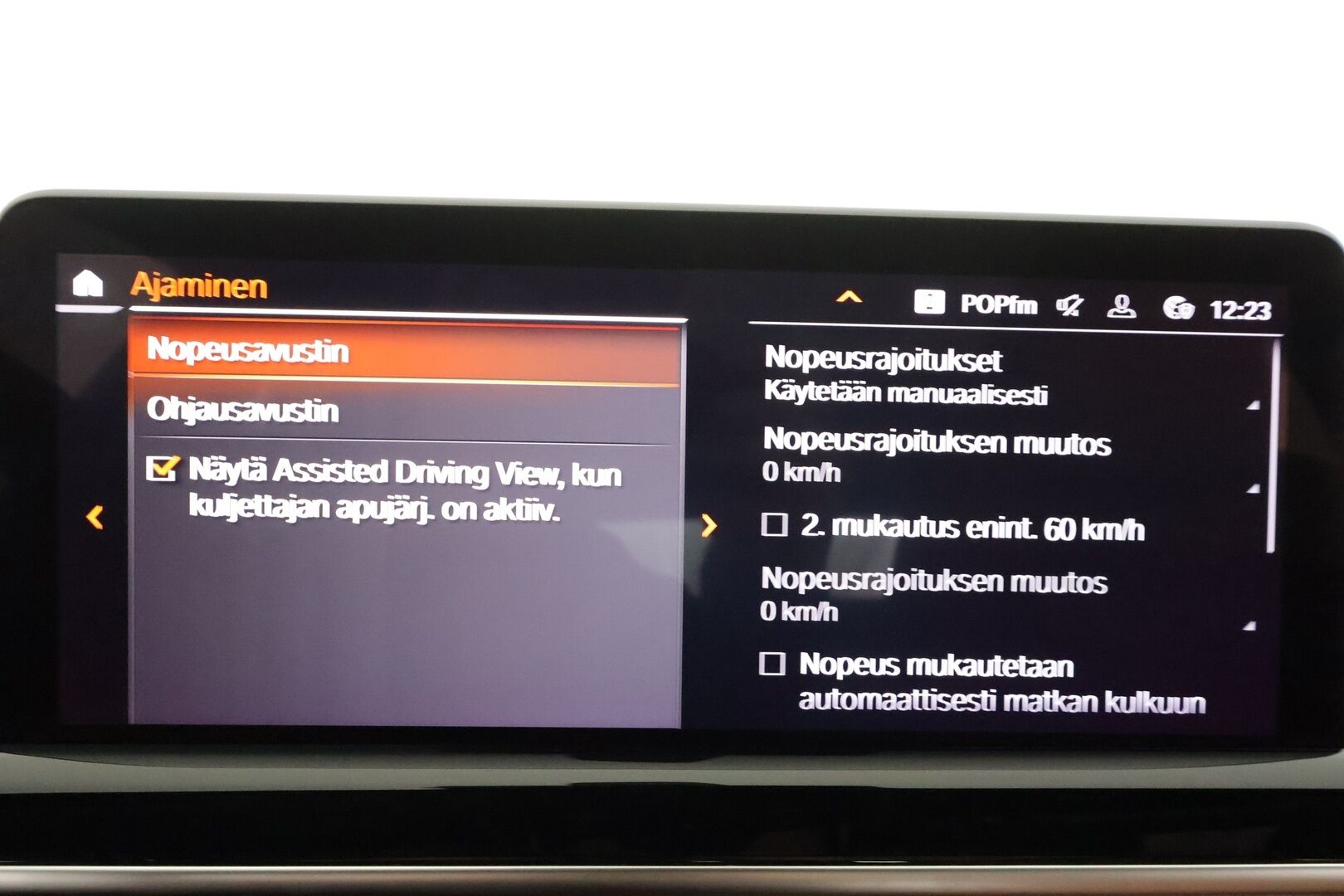 BMW IX3 2022 G08 M-sport - | ACC | Akuston esilämmitys | Panorama | Lisälämmitin | Adapt LED | P.Kamera | Muistipenkki | Sporttipenkit | Apple&Android | Merkkihuollettu |