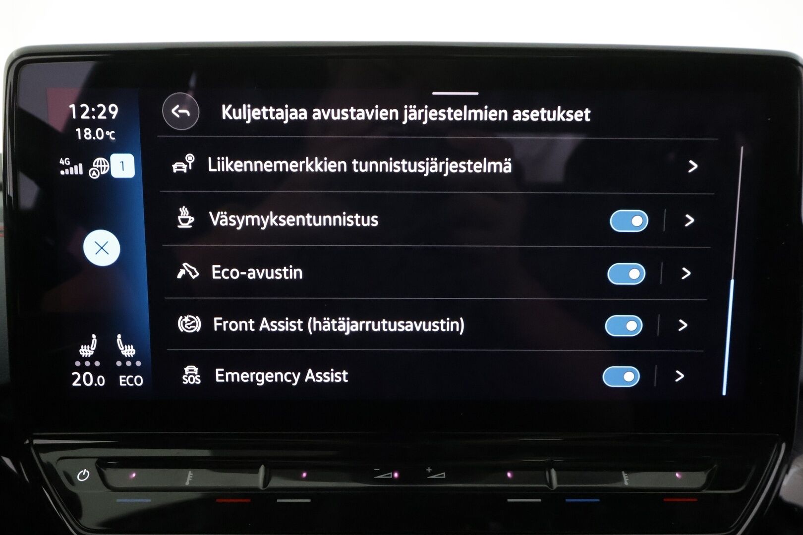 VOLKSWAGEN ID.5 2022 GTX Dual Motor AWD 220kW - | ACC | ILP | IQ-Matrix LED | 360-Kamera | Ergoactive hierovat muistipenkit | Ratinlämmitys | Puolinahat | Apple&Android | Merkkihuollettu | Kahdet Renkaat |