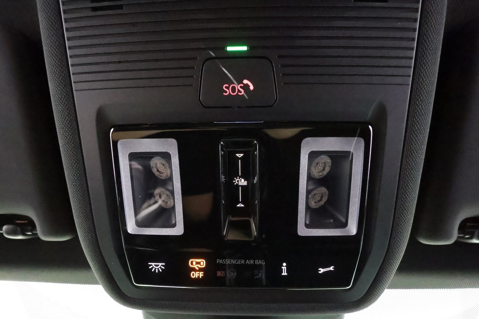 VOLKSWAGEN ID.5 2022 GTX Dual Motor AWD 220kW - | ACC | ILP | IQ-Matrix LED | 360-Kamera | Ergoactive hierovat muistipenkit | Ratinlämmitys | Puolinahat | Apple&Android | Merkkihuollettu | Kahdet Renkaat |