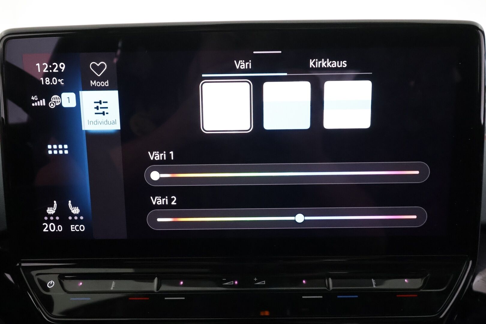 VOLKSWAGEN ID.5 2022 GTX Dual Motor AWD 220kW - | ACC | ILP | IQ-Matrix LED | 360-Kamera | Ergoactive hierovat muistipenkit | Ratinlämmitys | Puolinahat | Apple&Android | Merkkihuollettu | Kahdet Renkaat |