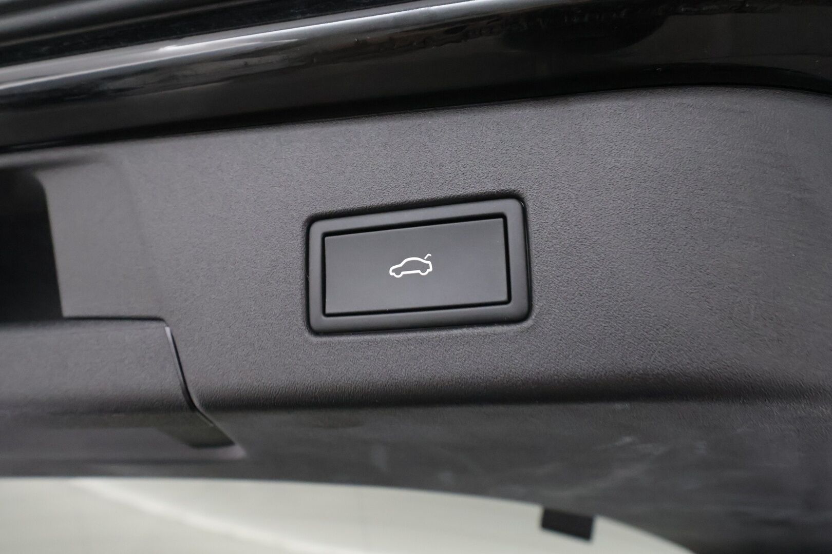 VOLKSWAGEN ID.5 2022 GTX Dual Motor AWD 220kW - | ACC | ILP | IQ-Matrix LED | 360-Kamera | Ergoactive hierovat muistipenkit | Ratinlämmitys | Puolinahat | Apple&Android | Merkkihuollettu | Kahdet Renkaat |