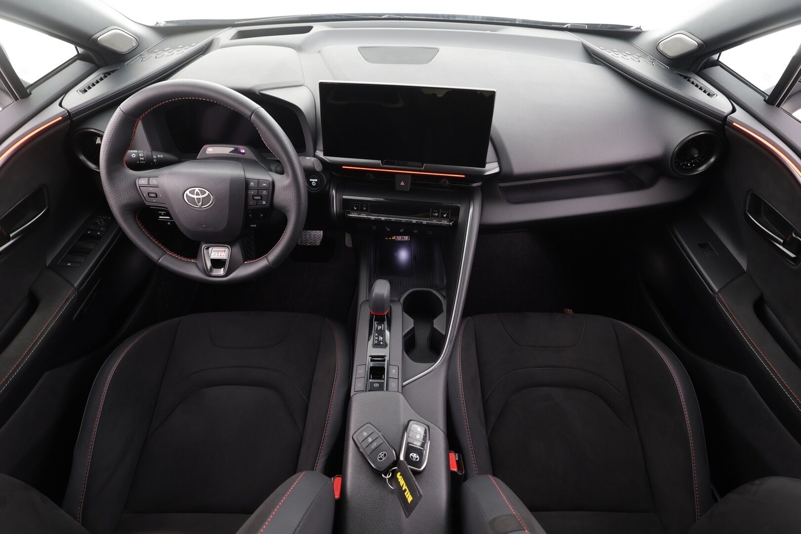 TOYOTA C-HR 2024 2,0 Plug-in Hybrid GR SPORT - | ACC | JBL | HUD | 360 | Sähköpenkki |c LED | Navi | Katveavustin | Digimittaristo | Nahka-Alcantara | Kaistavahti | Keyless | 2x Latauskaapelit | Kahdet renkaat | Merkkihuollettu |