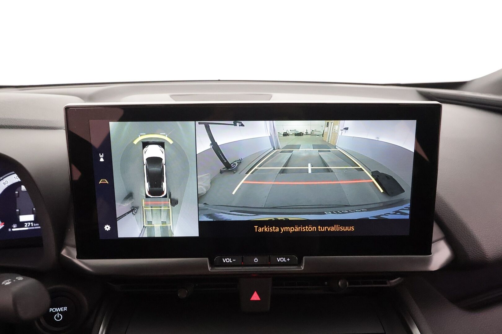 TOYOTA C-HR 2024 2,0 Plug-in Hybrid GR SPORT - | ACC | JBL | HUD | 360 | Sähköpenkki |c LED | Navi | Katveavustin | Digimittaristo | Nahka-Alcantara | Kaistavahti | Keyless | 2x Latauskaapelit | Kahdet renkaat | Merkkihuollettu |