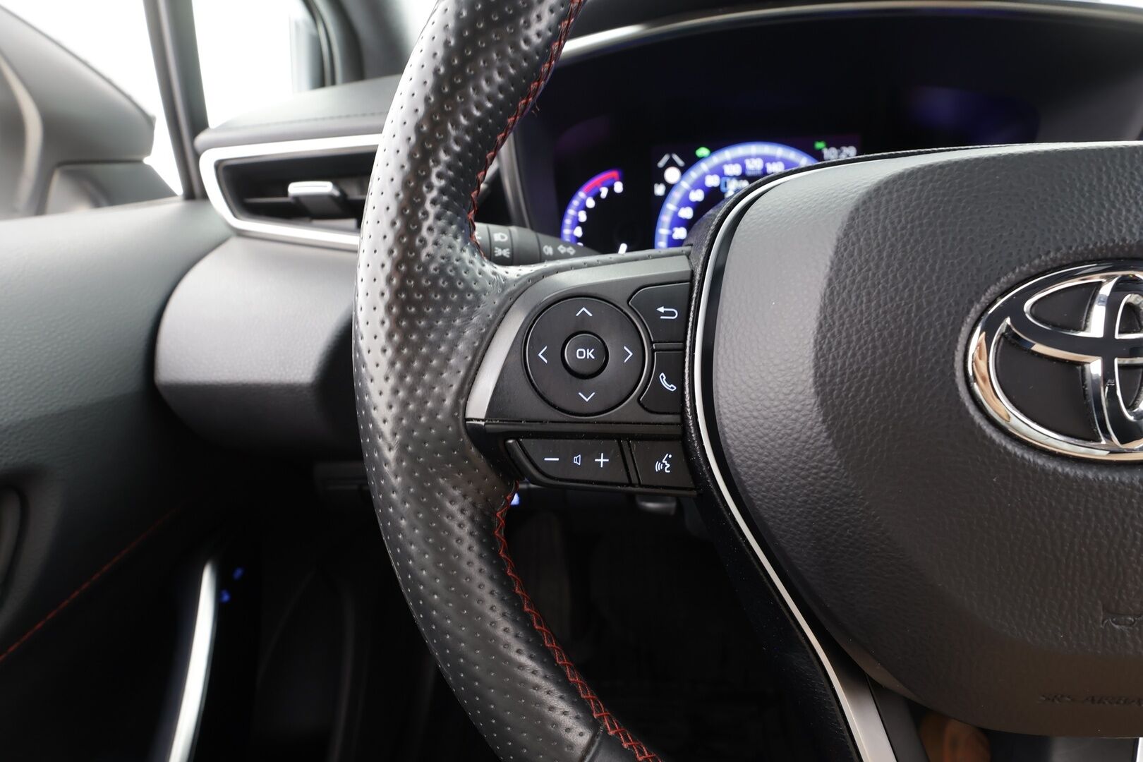 TOYOTA COROLLA 2020 2.0 Hybrid GR Sport - | ACC | Koukku | HUD | Puolinahat | P.Kamera | Ratinlämmitys | LED | Kahdet Renkaat |