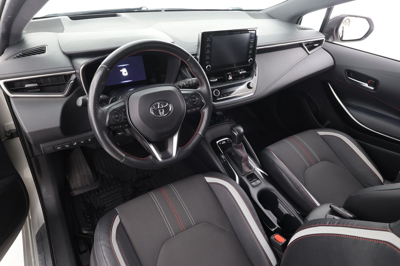 TOYOTA COROLLA 2020 2.0 Hybrid GR Sport - | ACC | Koukku | HUD | Puolinahat | P.Kamera | Ratinlämmitys | LED | Kahdet Renkaat |