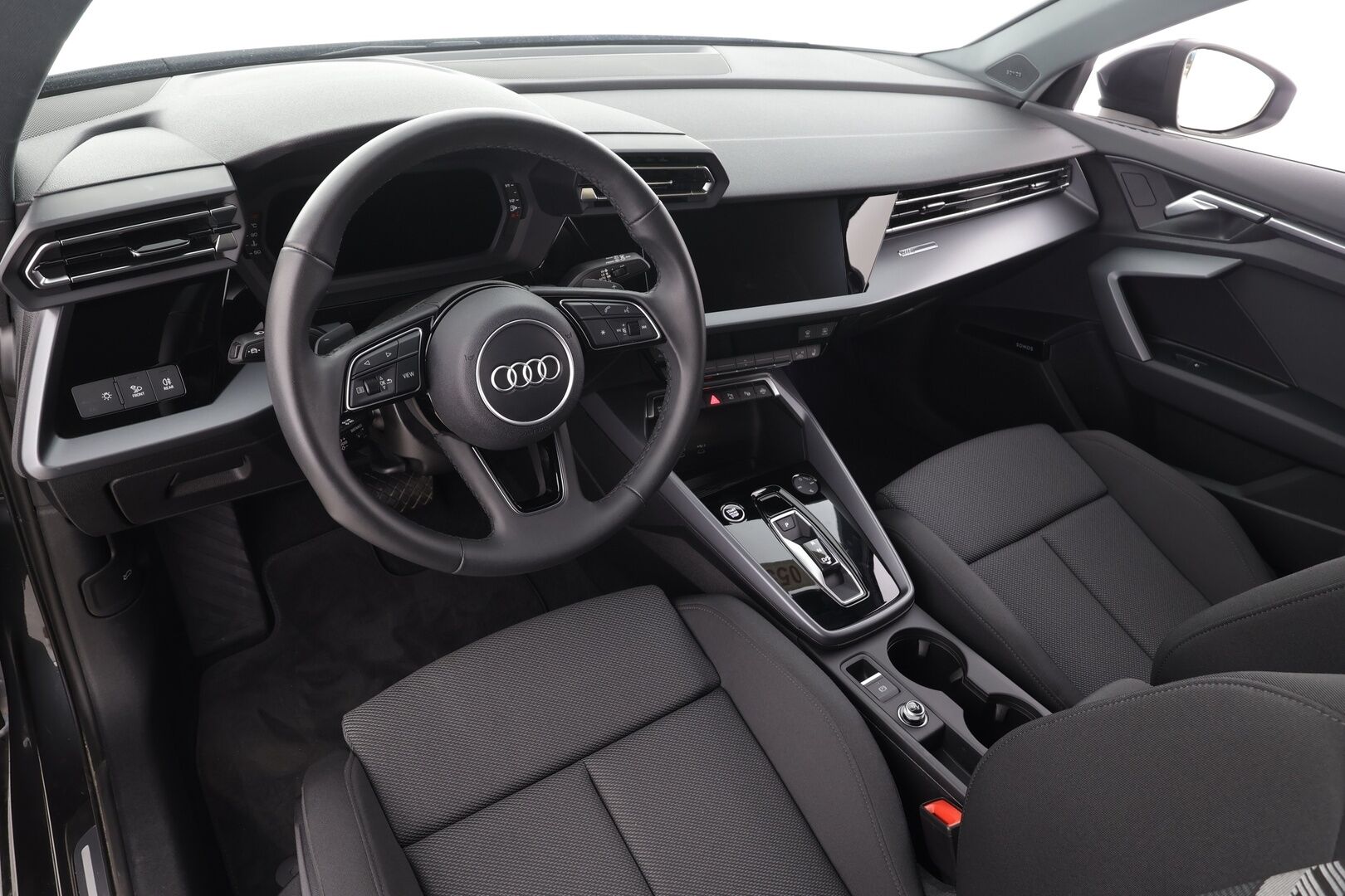 Audi A3 2025 Sportback 35 TFSI Proline - | ACC | LED | Sporttipenkit | P.Kamera | Digimittaristo | Keyless | Apple&Android |