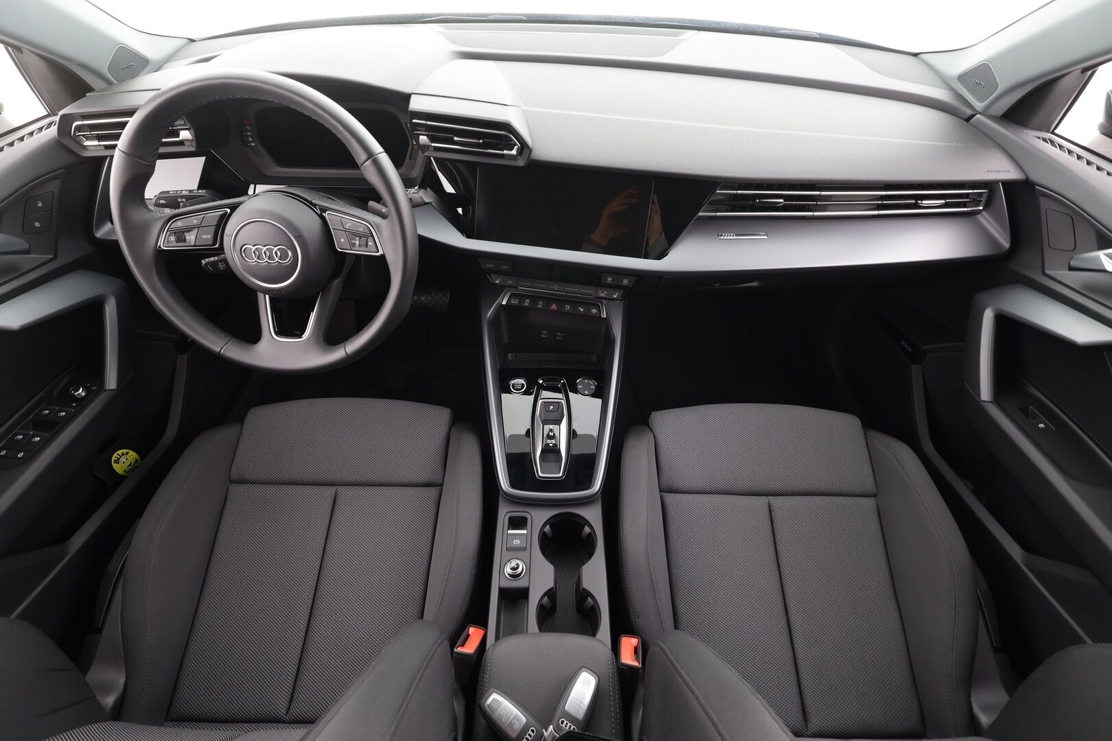 Audi A3 2025 Sportback 35 TFSI Proline - | ACC | LED | Sporttipenkit | P.Kamera | Digimittaristo | Keyless | Apple&Android |