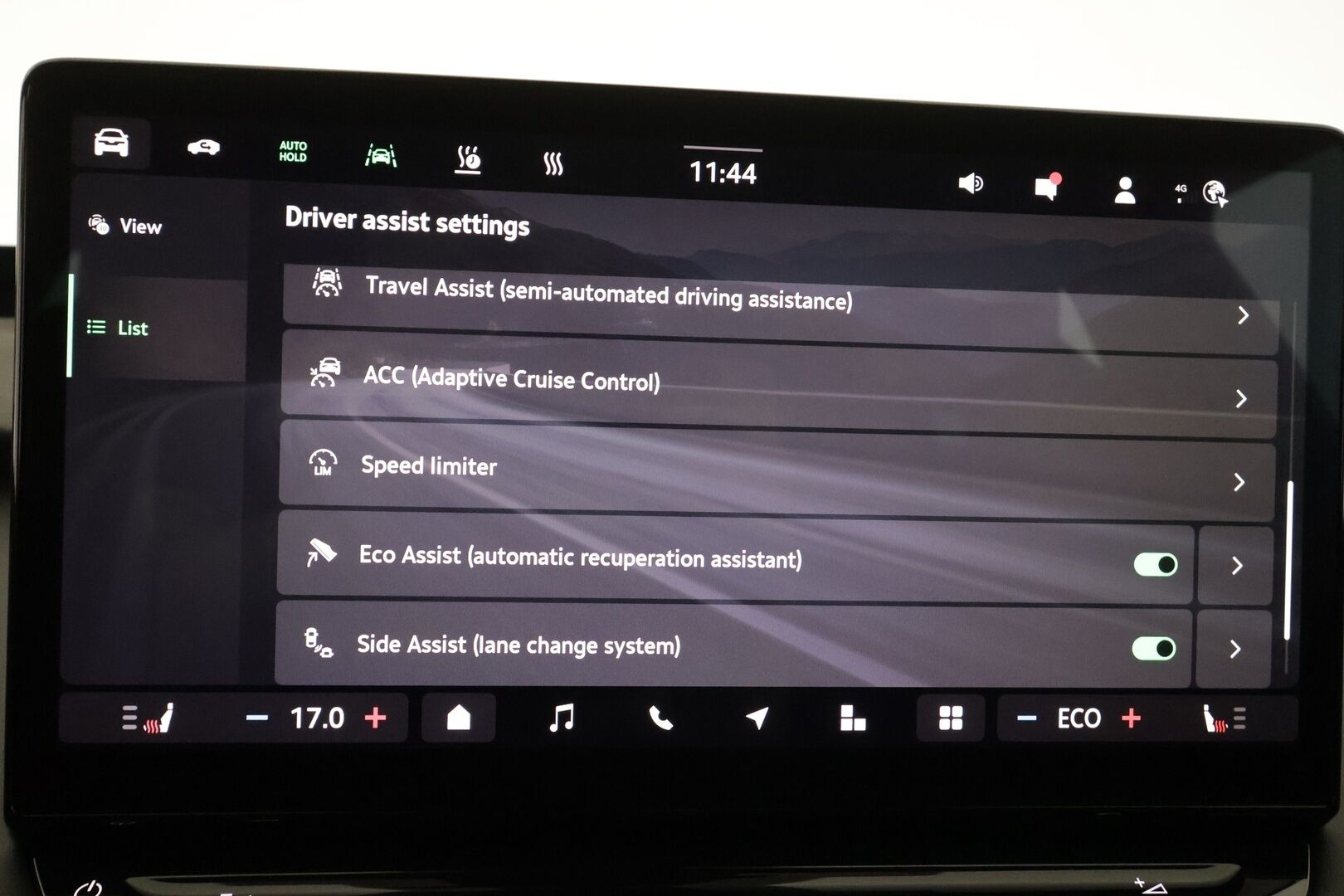 SKODA ENYAQ 2026 85x 4x4 SportLine - | ACC | ILP | Koukku | Canton | Matrix-LED | HUD | Hierovat Muistipenkit | 360-Kamera | Puolinahat | Keyless | Apple&Android | Merkkihuollettu |