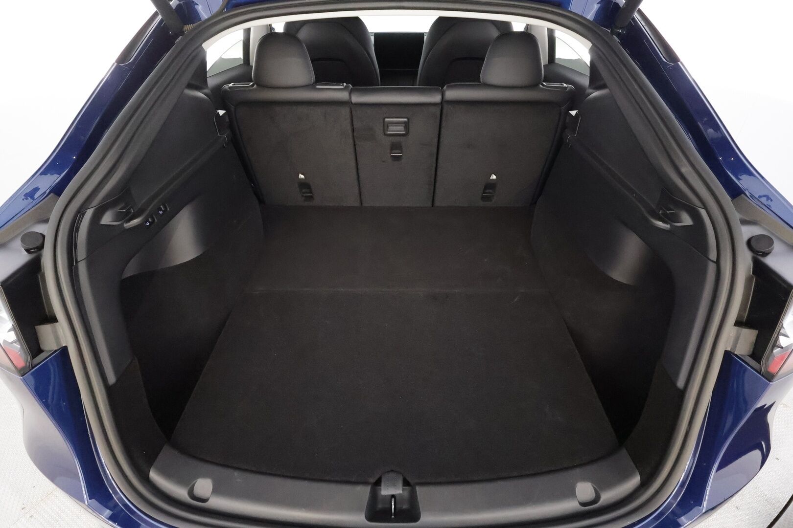 TESLA MODEL Y 2022 Long Range Dual Motor - | ILP | ACC | Lasikatto | Matrix-LED | P.Kamera | Muistipenkki | Premium Audio | Navi | Kaistavahti | Keyless |