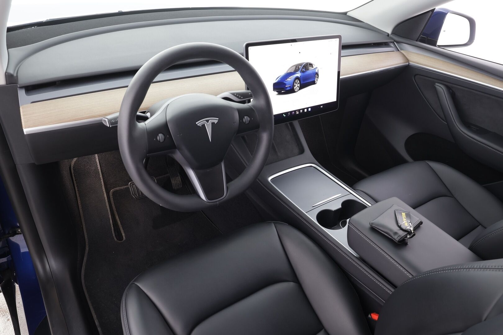 TESLA MODEL Y 2022 Long Range Dual Motor - | ILP | ACC | Lasikatto | Matrix-LED | P.Kamera | Muistipenkki | Premium Audio | Navi | Kaistavahti | Keyless |