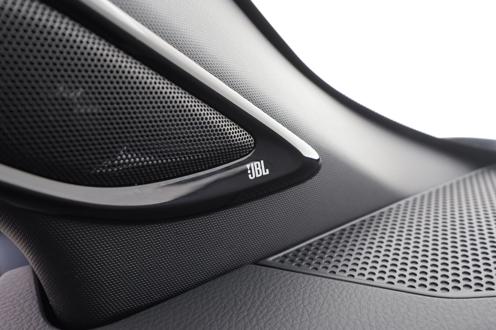 Toyota C-HR 2021 2,0 Hybrid GR Sport - | ACC | JBL | Sähköpenkki | Nahka-alcantara | Bi-Tone | AFS-LED | P.kamera | Keyless | Navi | BSM | Lane Assist | Apple&Android | Merkkihuollot | 