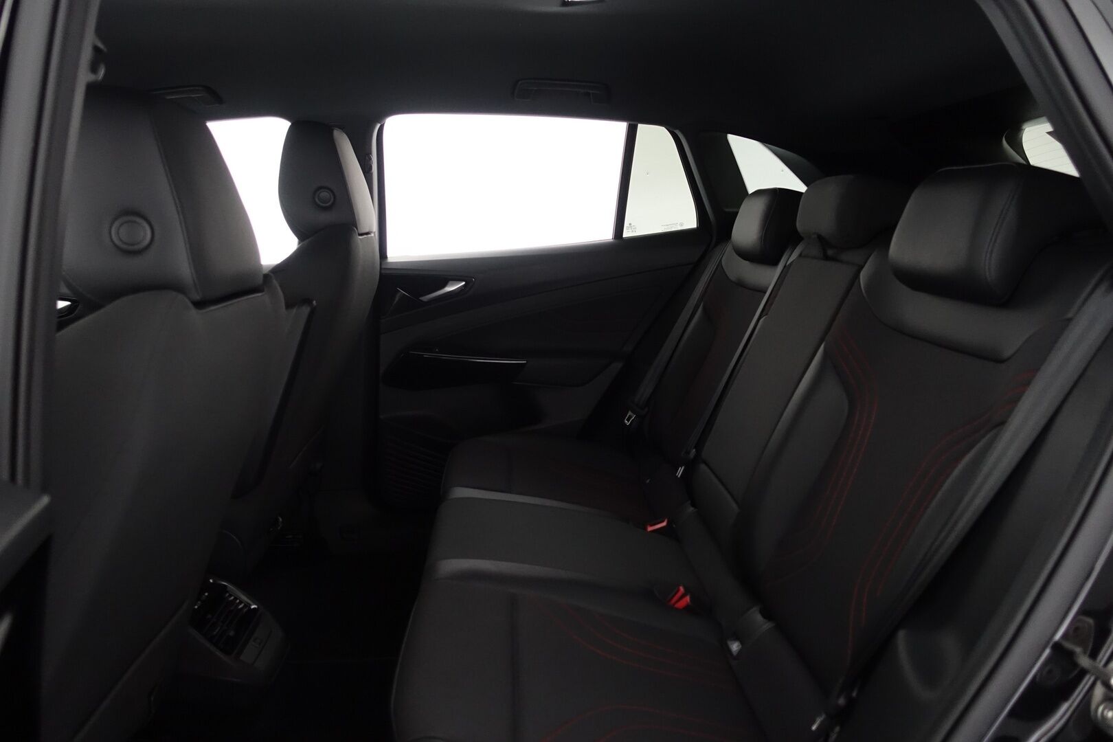 VOLKSWAGEN ID.4 2023 GTX Dual Motor AWD - | ACC | ILP | Matrix-LED | P.Kamera | Puolinahat | Navi | Apple&Android | Merkkihuollettu | Kahdet Renkaat |