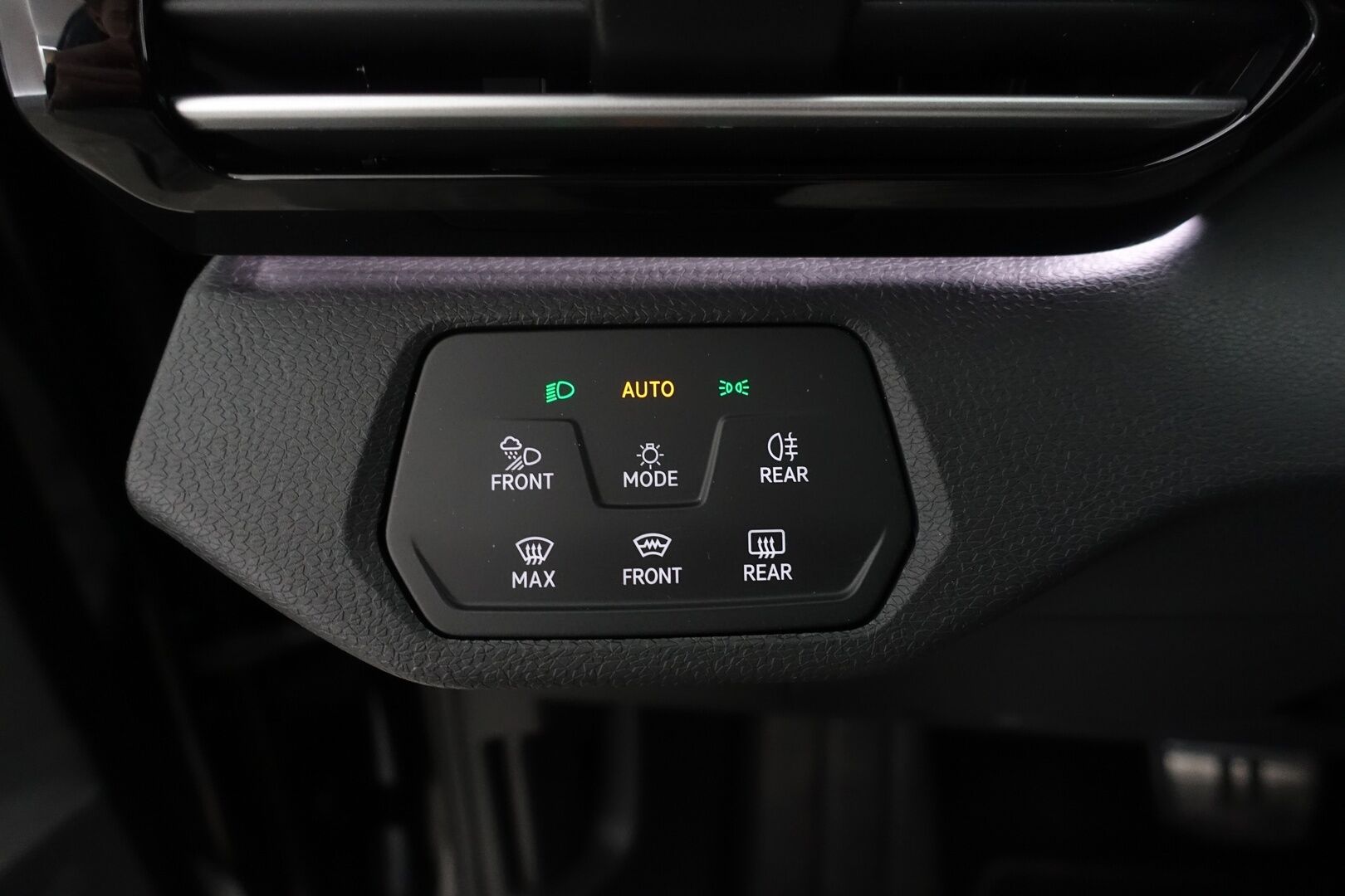 VOLKSWAGEN ID.4 2023 GTX Dual Motor AWD - | ACC | ILP | Matrix-LED | P.Kamera | Puolinahat | Navi | Apple&Android | Merkkihuollettu | Kahdet Renkaat |