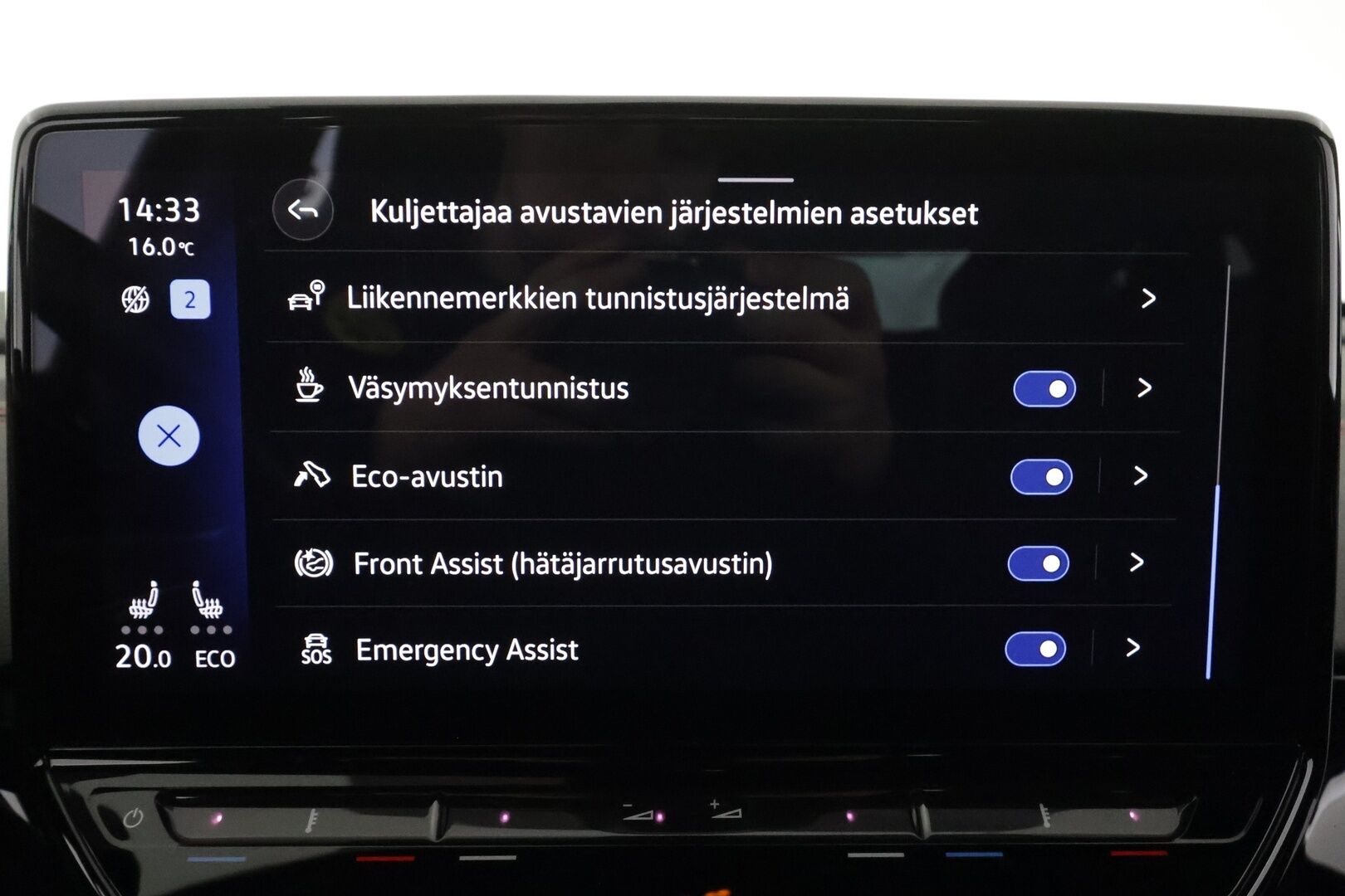 VOLKSWAGEN ID.4 2023 GTX 4MOTION Top Sport, akku 77 kWh - ILP | Hieronta | ACC | HUD | 360° | Vetokoukku | iQ Matrix | Lämpölasi | Sporttipenkit Muistilla | ALV | Supervarusteet | 2x Renkaat Aluvantein!