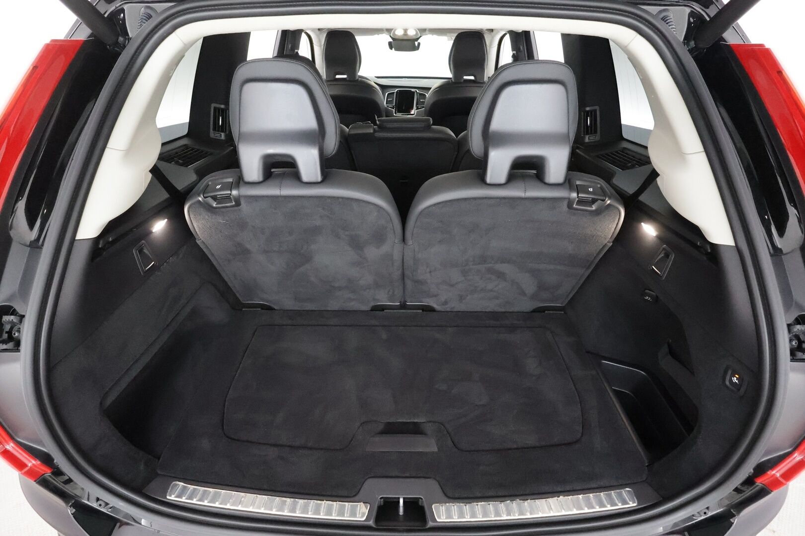 Volvo XC90 2023 T8 AWD Long Range High Performance Ultimate Dark aut 7-P - | ACC | Webasto | Koukku | Full-LED | H/K | Muistipenkit | HUD | Panorama | 360-Kamera | Sporttinahat | Keyless | Apple&Android | Merkkihuollettu |