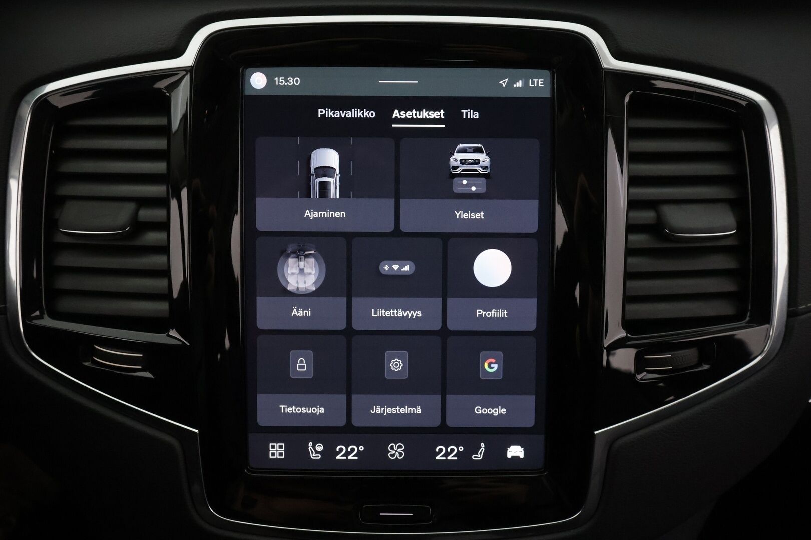 Volvo XC90 2023 T8 AWD Long Range High Performance Ultimate Dark aut 7-P - | ACC | Webasto | Koukku | Full-LED | H/K | Muistipenkit | HUD | Panorama | 360-Kamera | Sporttinahat | Keyless | Apple&Android | Merkkihuollettu |