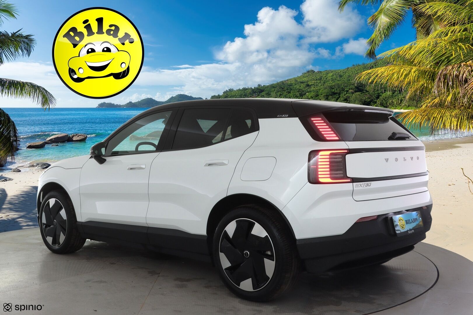 Volvo EX30 2025 Single Extended Range Plus - | ACC | ILP | Harman/Kardon | P.kamera | Puolinahat | LED | Ambient Light | BLIS | Pilot Assist | Apple & Android | Lämm. ratti | ALV | 