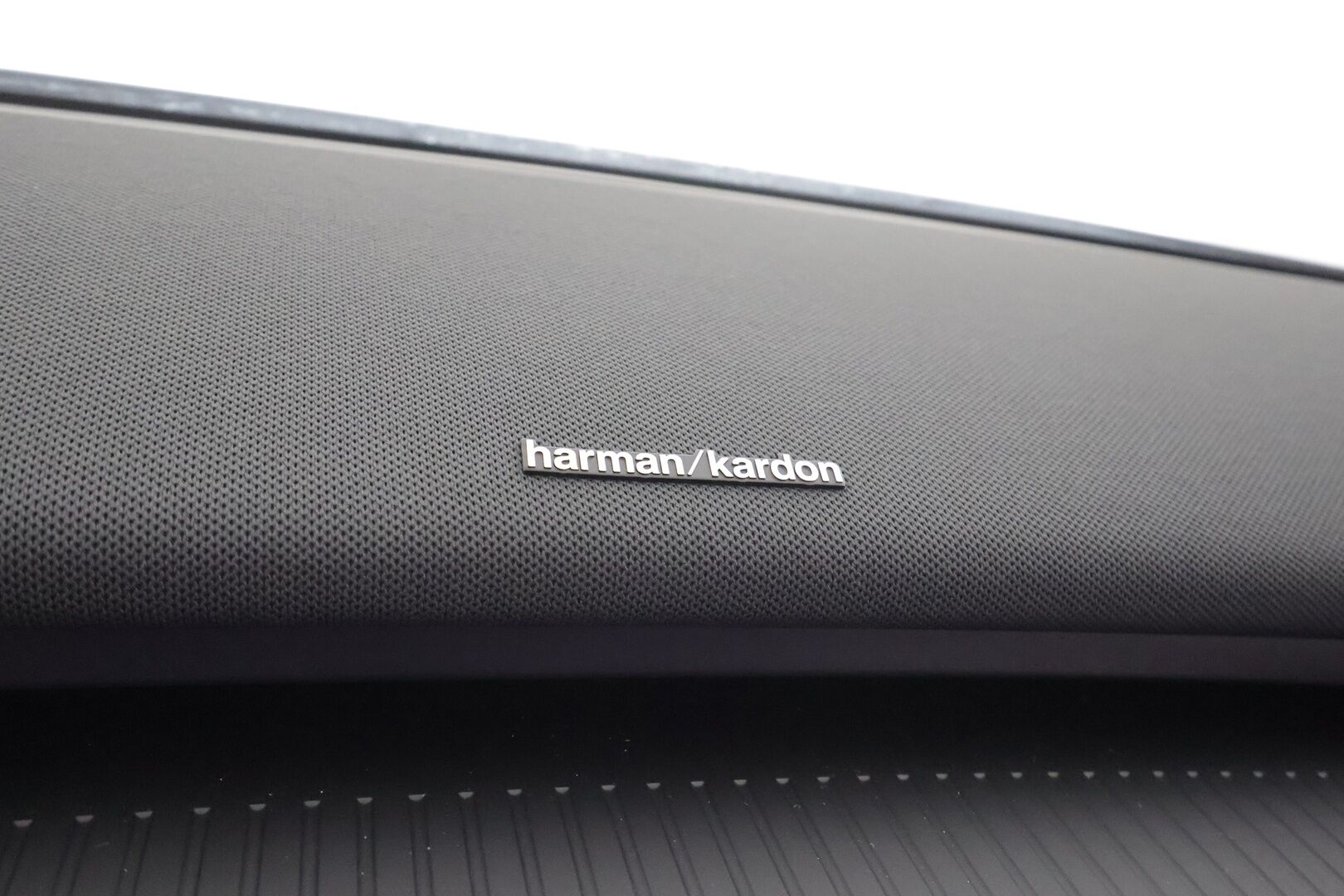 Volvo EX30 2025 Single Extended Range Plus - | ACC | ILP | Harman/Kardon | P.kamera | Puolinahat | LED | Ambient Light | BLIS | Pilot Assist | Apple & Android | Lämm. ratti | ALV | 
