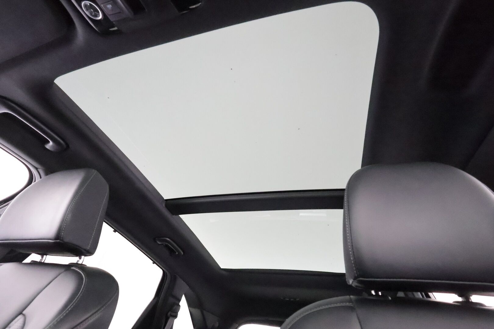 KIA SORENTO 2022 1,6 T-GDI Plug-in Hybrid AWD Business Luxury AT 5P - | ACC | Koukku | HUD | 360° | Bose | Ilm. sähkönahat | Muistipenkki | Panorama | Sähk. takaluukku | Keyless | BSM | HDA | Merkkihuollot | 