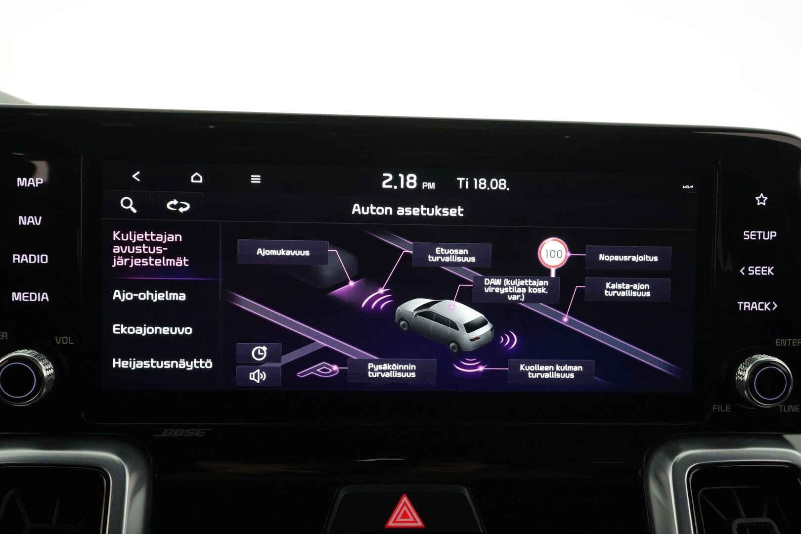 KIA SORENTO 2022 1,6 T-GDI Plug-in Hybrid AWD Business Luxury AT 5P - | ACC | Koukku | HUD | 360° | Bose | Ilm. sähkönahat | Muistipenkki | Panorama | Sähk. takaluukku | Keyless | BSM | HDA | Merkkihuollot | 