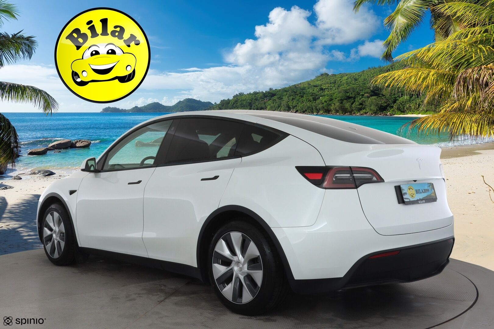 TESLA MODEL Y 2023 RWD - | ACC | ILP | Koukku | Ryzen | Matrix | Lasikatto | Premium Audio | Sähkönahat | Muistipenkki | P.kamera | Autosteer | 2x renkaat aluin | ALV |