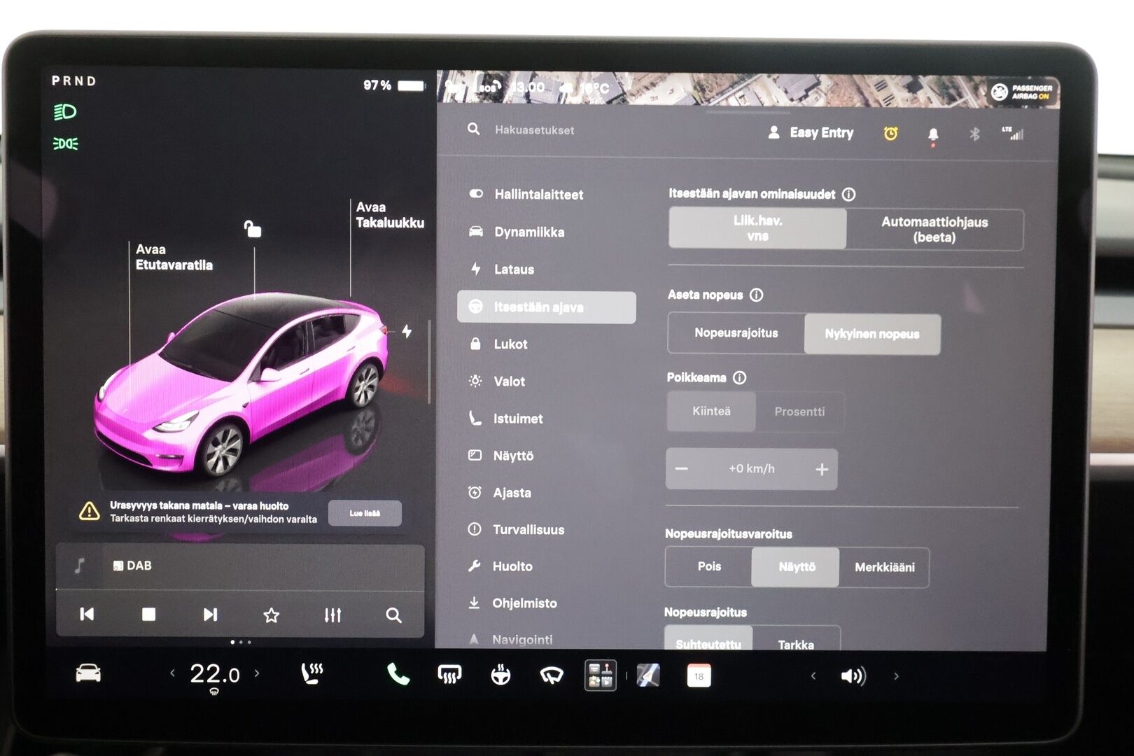 TESLA MODEL Y 2023 RWD - | ACC | ILP | Koukku | Ryzen | Matrix | Lasikatto | Premium Audio | Sähkönahat | Muistipenkki | P.kamera | Autosteer | 2x renkaat aluin | ALV |