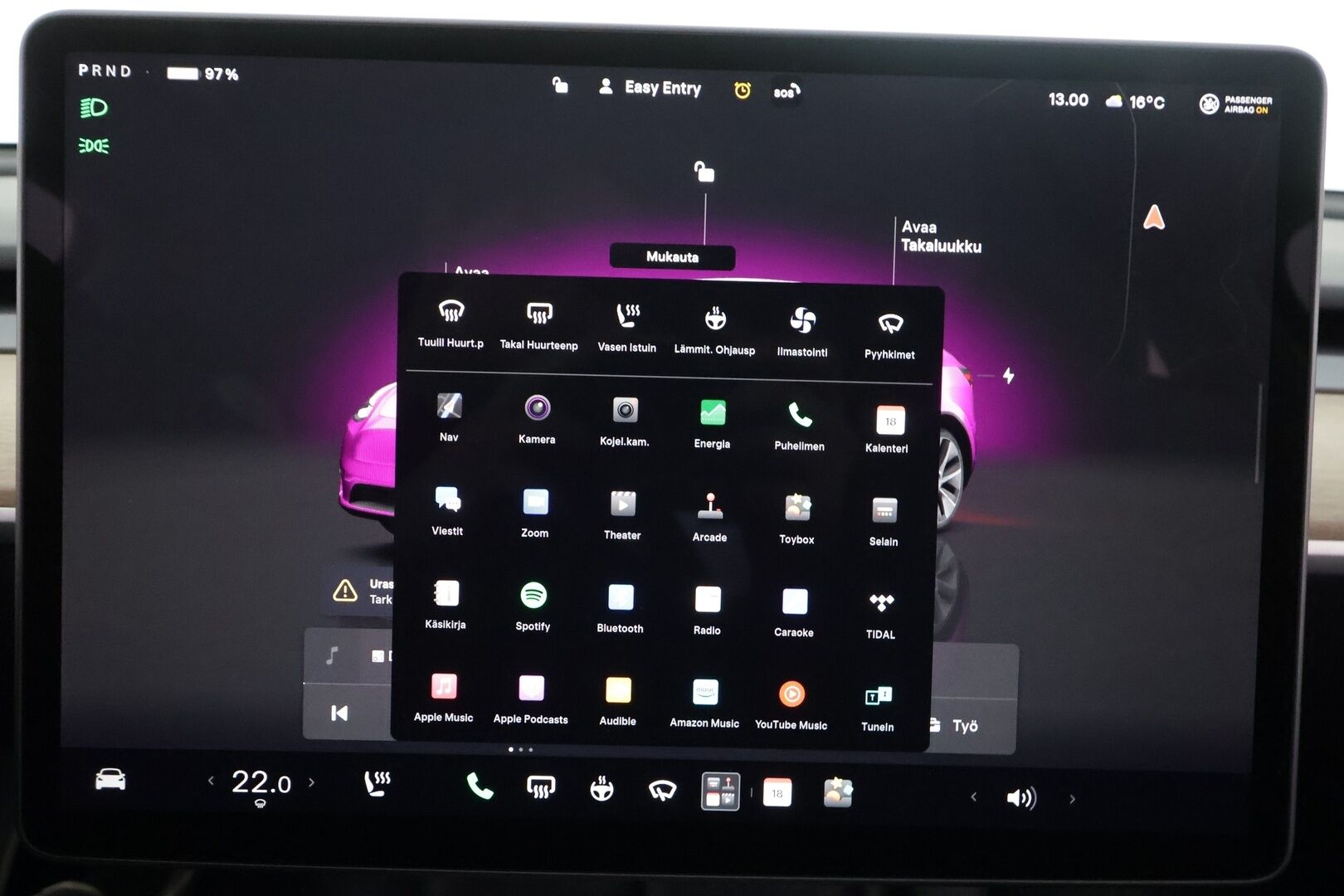 TESLA MODEL Y 2023 RWD - | ACC | ILP | Koukku | Ryzen | Matrix | Lasikatto | Premium Audio | Sähkönahat | Muistipenkki | P.kamera | Autosteer | 2x renkaat aluin | ALV |