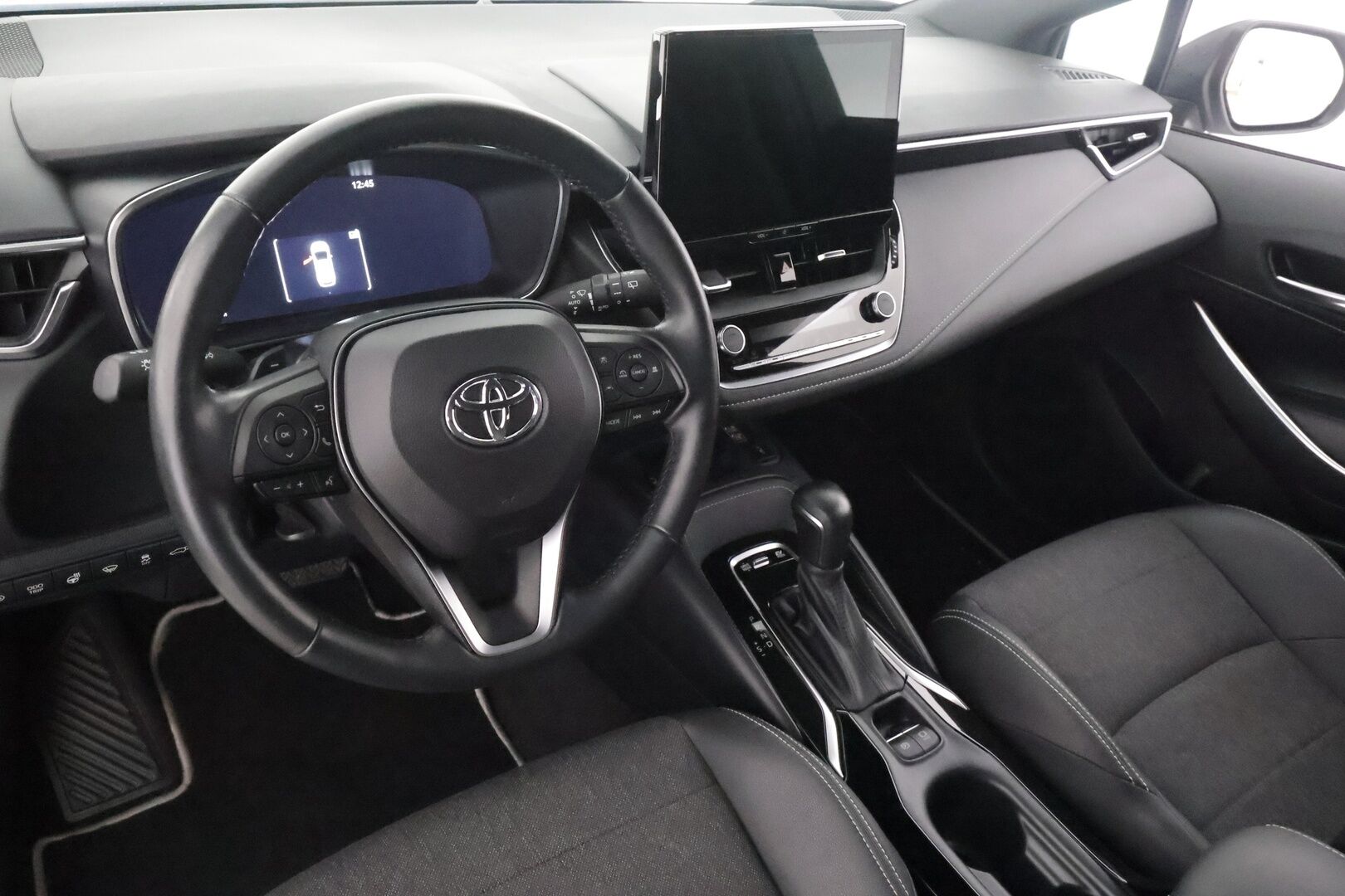 TOYOTA COROLLA 2024 Touring Sports 2,0 Hybrid - | ACC | Facelift | Puolinahat | P.kamera | Navi | LED | Keyless | LDA | BSM | RCTA | Digimittaristo | Lämm. ratti | Sähk. takaluukku | Apple & Android | 