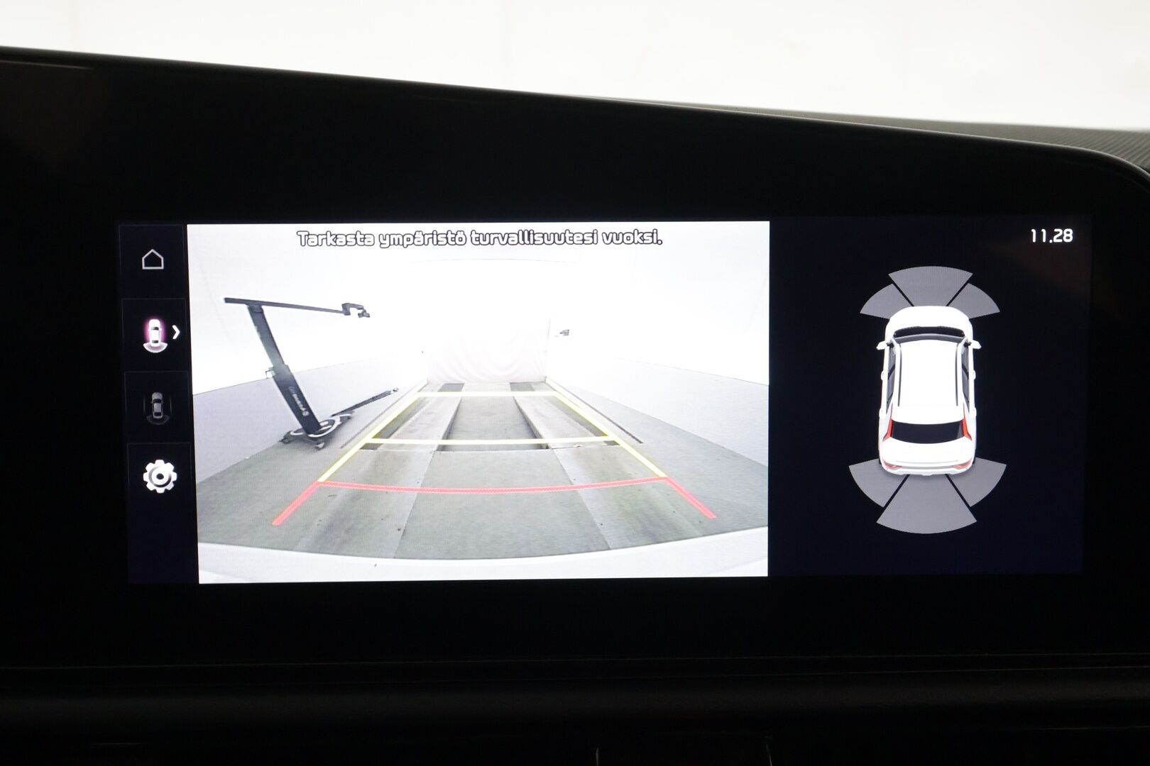 KIA NIRO 2023 EX 64,8kWh 204hv - | ACC | ILP | Puolinahat | LED | P.kamera | HDA | Akuston esilämmitys | Keyless | Lämm. ratti | Digimittaristo | V2L | 2x renkaat aluvantein | ALV |