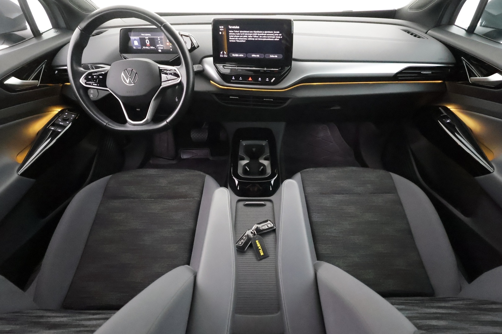 VOLKSWAGEN ID4 2022 150kW 82kWh Pro Performance - | ACC | ILP | LED | Lane Assist | P.tutkat | Ambient Light | App Connect | Navi | Lämm. ratti | Lämm. tuulilasi | 2x renkaat aluin | Merkkihuollot | ALV |