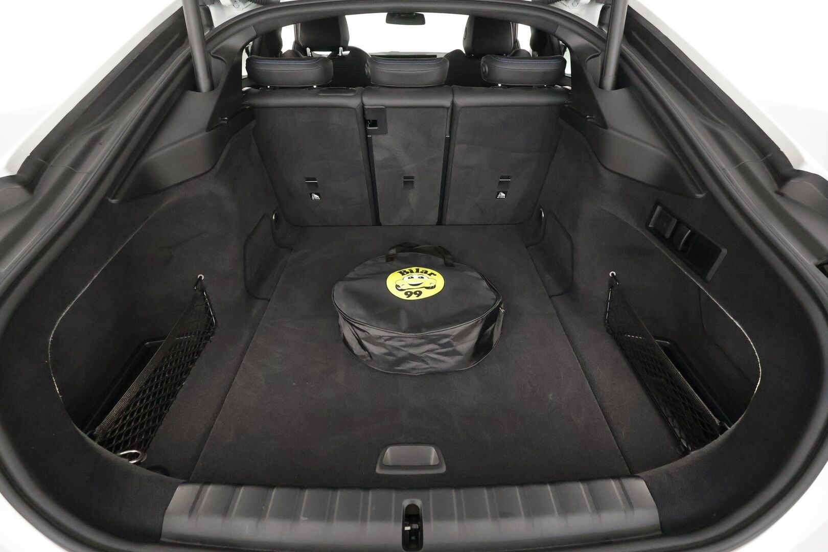 BMW i4 2023 eDrive35 M-Sport - | ACC | ILP | HiFi | Nahka-alcantara | Sporttipenkit | Driving Assistant | Ambient | Lane Assist | BSM | P.kamera | LED | Sähk.takaluukku | 2x renkaat aluin |