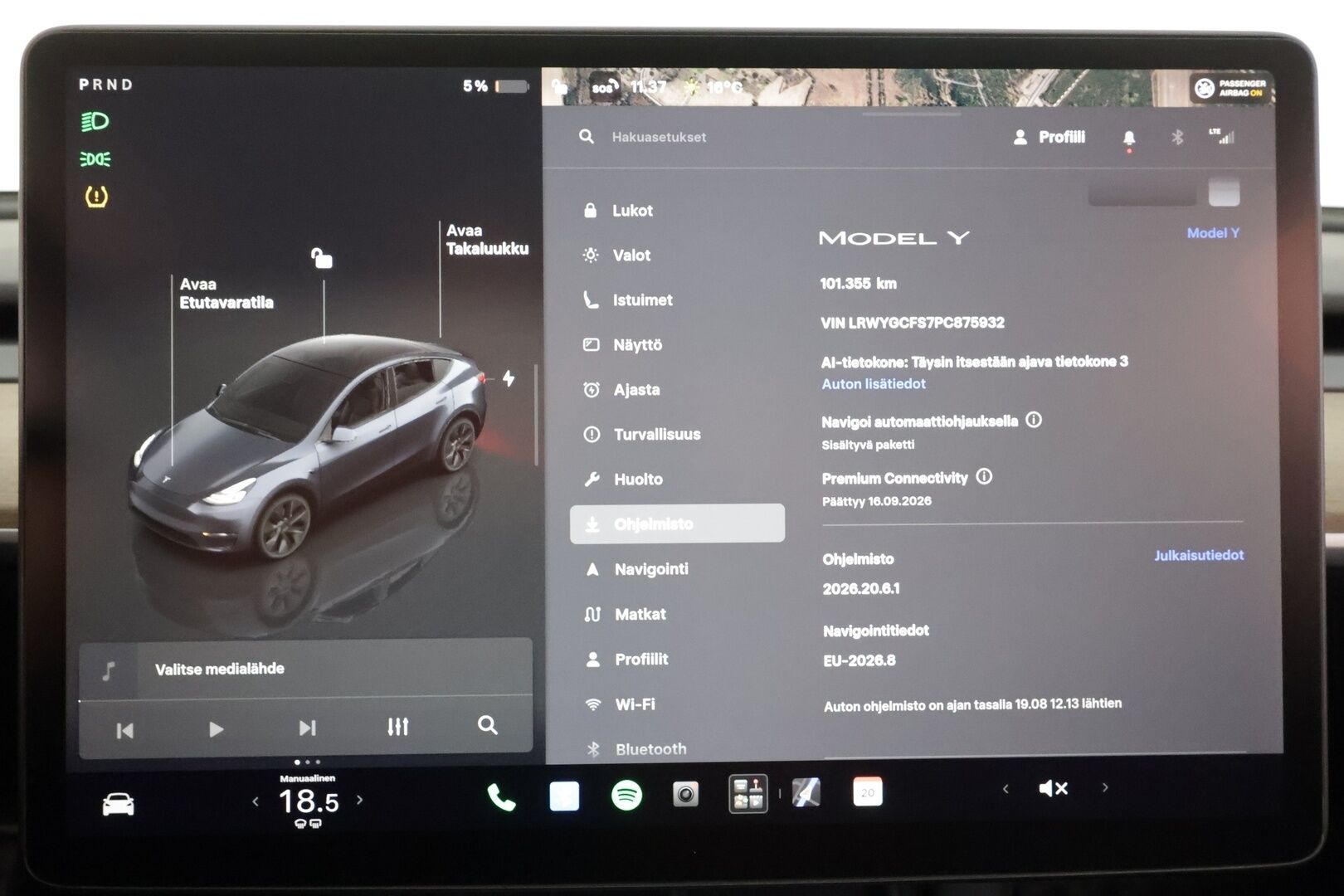 Tesla Model Y 2023 RWD - | ILP | ACC | Lasikatto | Matrix-LED | P.Kamera | Muistipenkki | Premium Audio | Navi | Kaistavahti | Keyless | 2x Latauskaapelit | Kahdet renkaat |