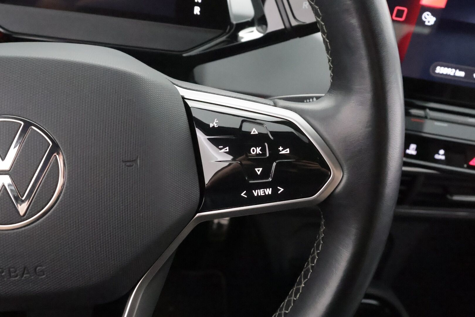 VOLKSWAGEN ID.3 2022 Pro S Tour 150 kW, akku 77 kWh - | ILP | ACC | Matrix-LED | P.Kamera | Kaistavahti | Keyless | Navi | Digimittaristo | 2x Latauskaapelit | Merkkihuollot | 