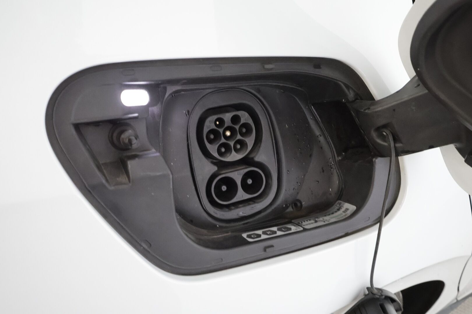 VOLKSWAGEN ID.3 2022 Pro S Tour 150 kW, akku 77 kWh - | ILP | ACC | Matrix-LED | P.Kamera | Kaistavahti | Keyless | Navi | Digimittaristo | 2x Latauskaapelit | Merkkihuollot | 