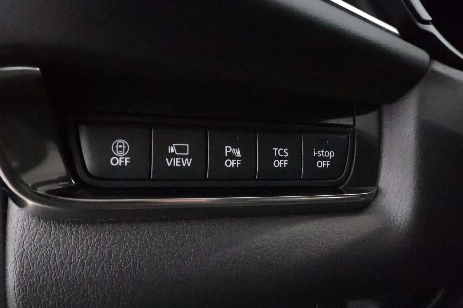 MAZDA CX-30 2023 0 e-SKYACTIV-X 2.0 B AWD HOMURA - | ACC | Koukku | HUD | 360° | BOSE | Lane Assist | BSM | CTA | LED | Navi | Apple & Android | Keyless | Sähk. takaluukku | 2x renkaat aluin | ALV |