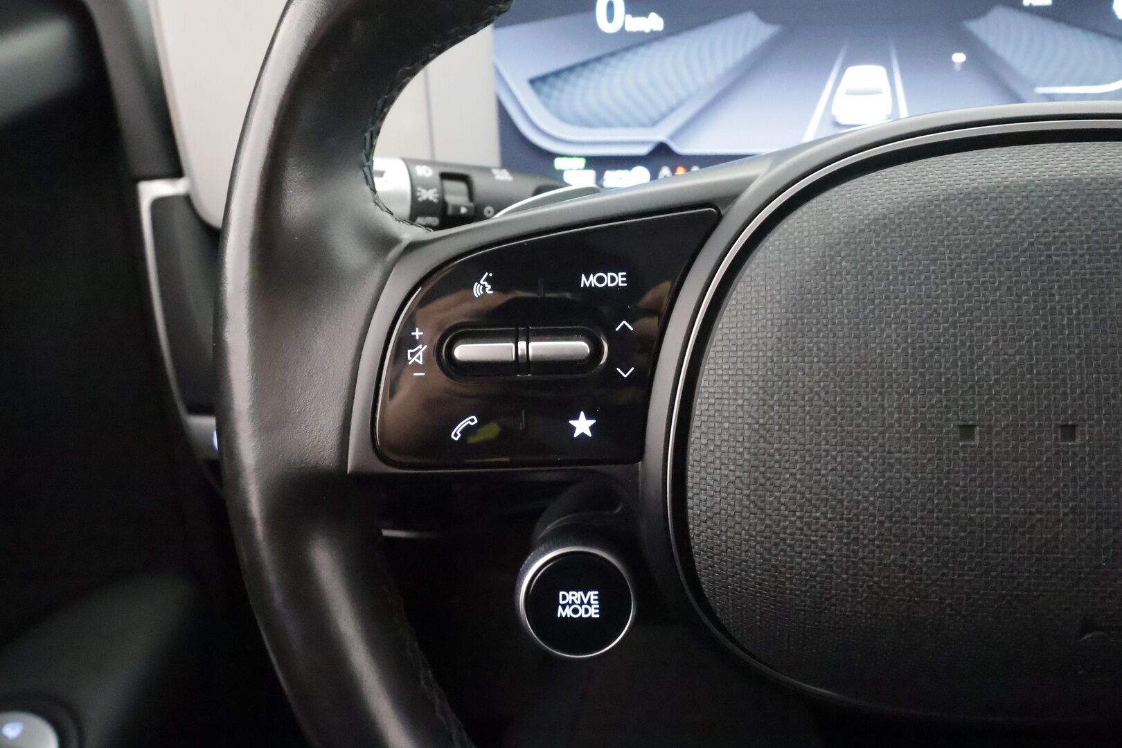 HYUNDAI IONIQ 5 2022 Dynamiq Elektro 58 kWh 125 kW RWD - | ACC | ILP | Sähköpenkki | HDA | BSM | CTA | P.kamera ja tutkat | Keyless | Apple & Android | LED | Sähk. takaluukku | Merkkihuollot |