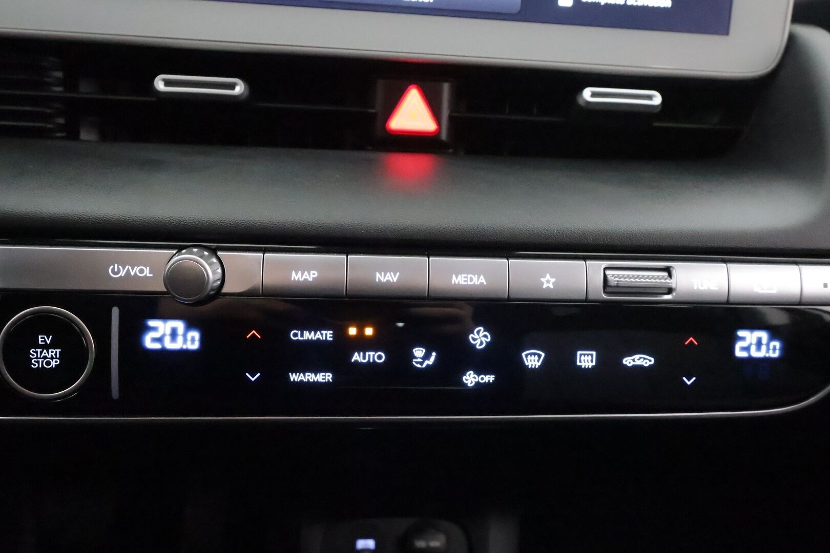 HYUNDAI IONIQ 5 2022 Dynamiq Elektro 58 kWh 125 kW RWD - | ACC | ILP | Sähköpenkki | HDA | BSM | CTA | P.kamera ja tutkat | Keyless | Apple & Android | LED | Sähk. takaluukku | Merkkihuollot |