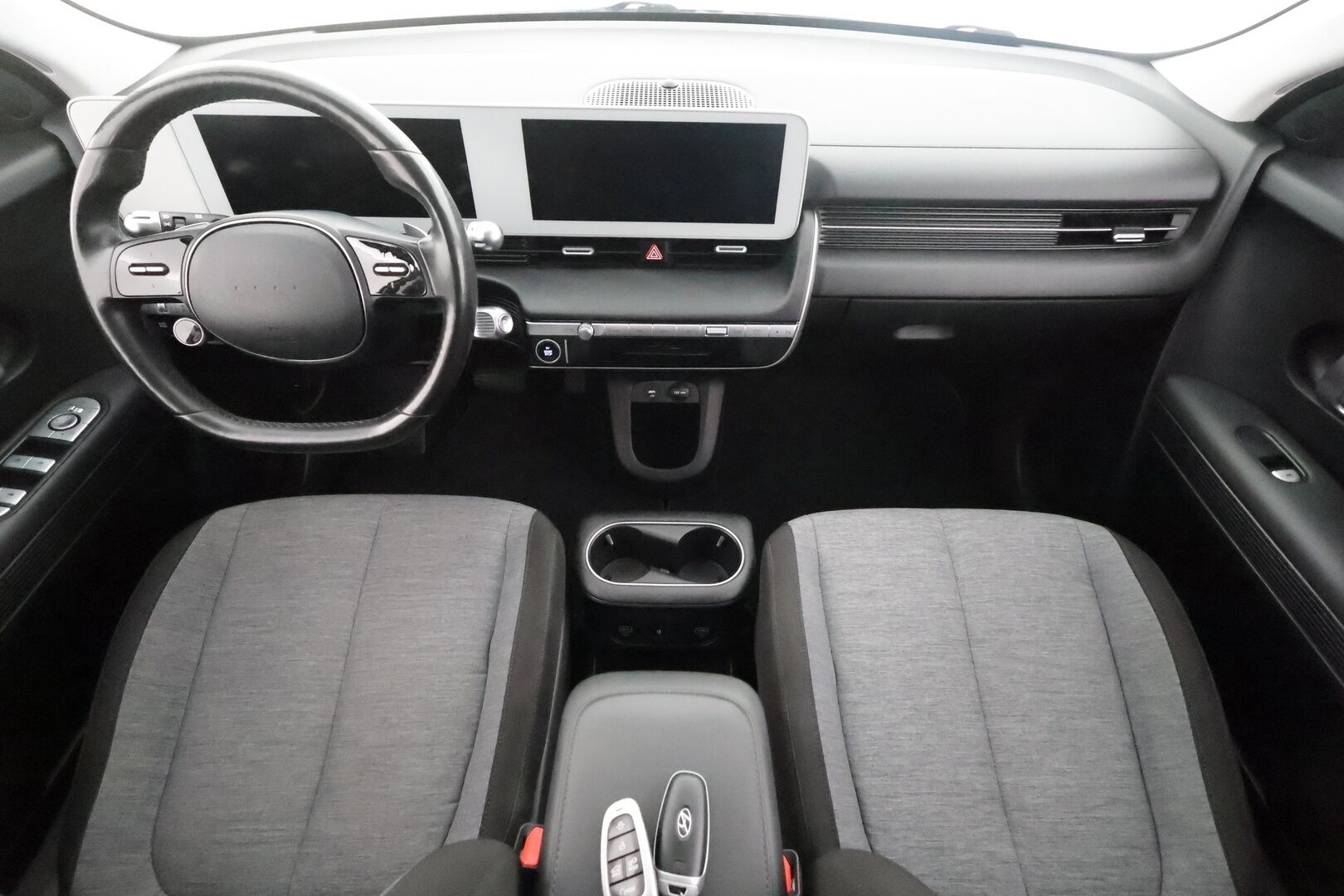 HYUNDAI IONIQ 5 2022 Dynamiq Elektro 58 kWh 125 kW RWD - | ACC | ILP | Sähköpenkki | HDA | BSM | CTA | P.kamera ja tutkat | Keyless | Apple & Android | LED | Sähk. takaluukku | Merkkihuollot |