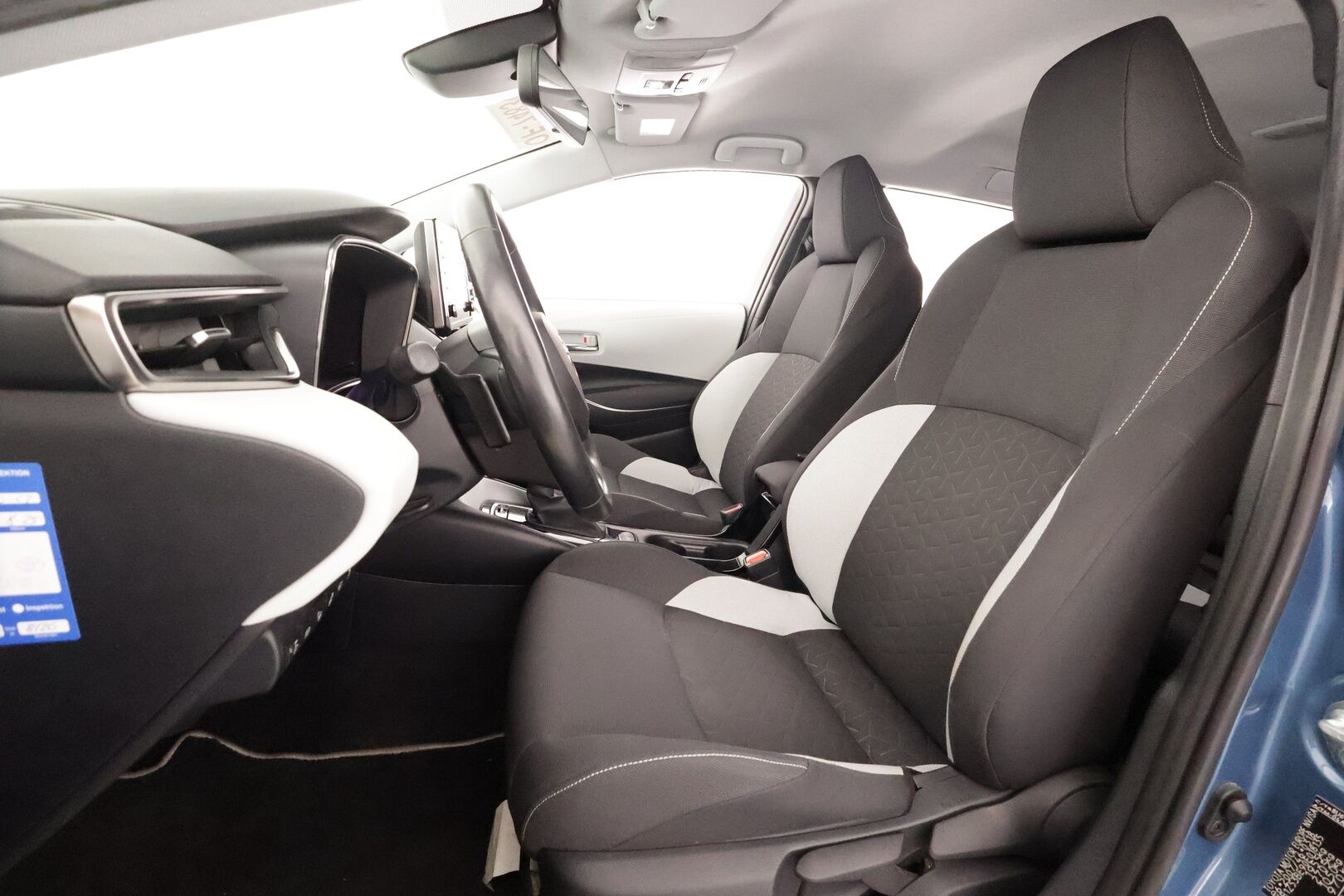 TOYOTA COROLLA 2019 Touring Sports 2,0 Hybrid Style - | ACC | P.Kamera | Koukku | LED | Navi | Kaistavahti | Lämmitettävä ohjauspyörä | Kahdet renkaat | Merkkihuollot |