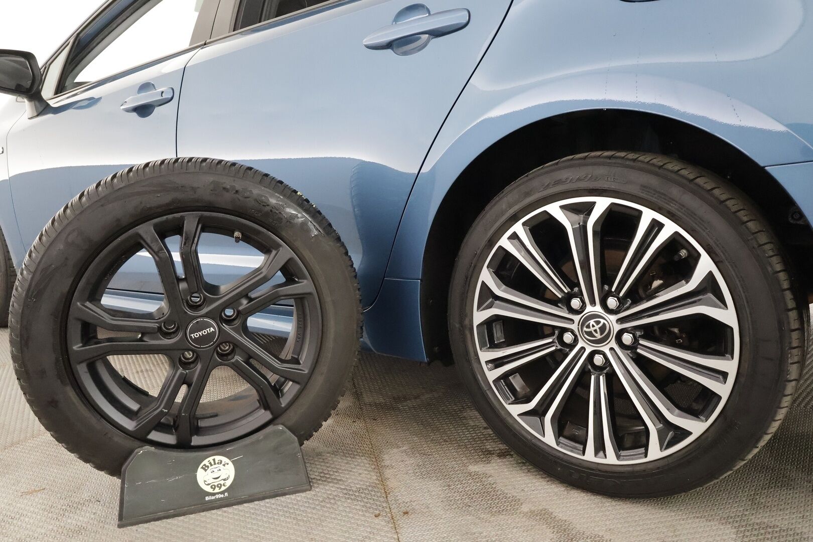 TOYOTA COROLLA 2019 Touring Sports 2,0 Hybrid Style - | ACC | P.Kamera | Koukku | LED | Navi | Kaistavahti | Lämmitettävä ohjauspyörä | Kahdet renkaat | Merkkihuollot |